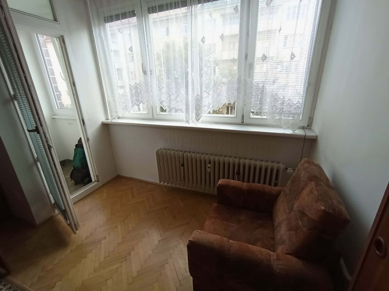 Pronájem bytu 1+kk 25 m², Botanická, Brno, Jihomoravský kraj Pronájem bytu 1+kk 25 m², Botanická, Brno, Jihomoravský kraj