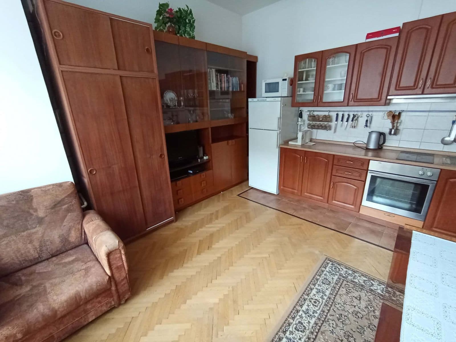 Pronájem bytu 1+kk 25 m², Botanická, Brno, Jihomoravský kraj Pronájem bytu 1+kk 25 m², Botanická, Brno, Jihomoravský kraj