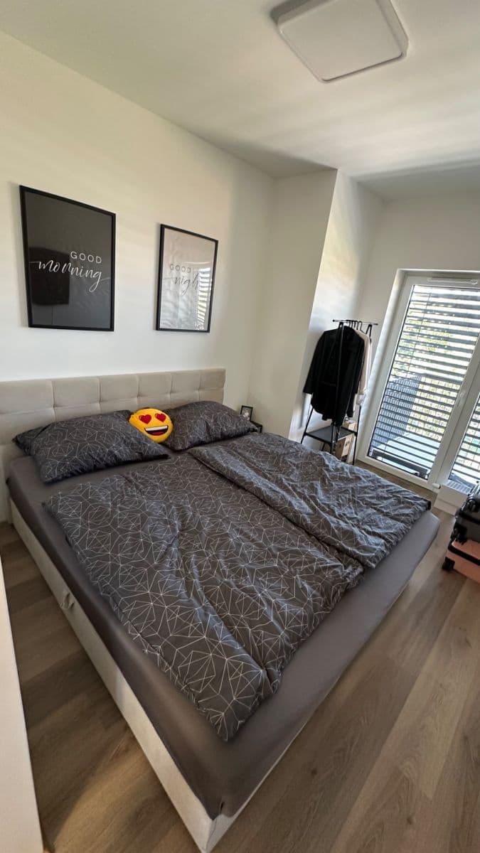 Pronájem bytu 3+kk 70 m², Ve Lhotce, Praha, Praha Pronájem bytu 3+kk 70 m², Ve Lhotce, Praha, Praha
