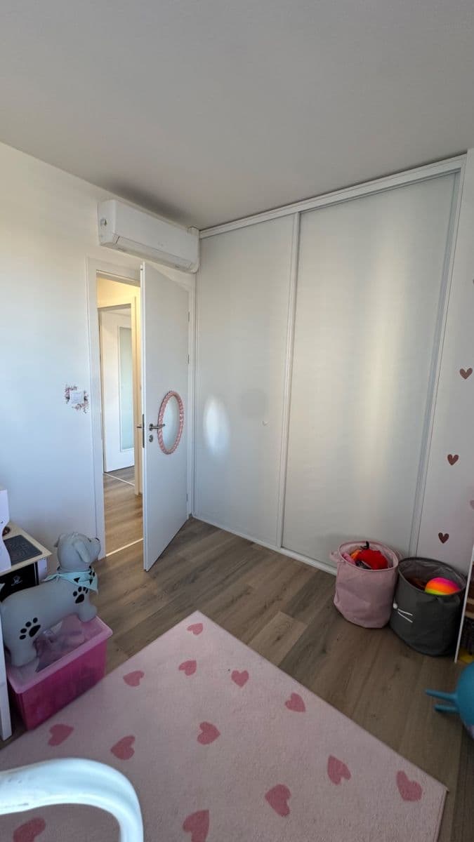 Pronájem bytu 3+kk 70 m², Ve Lhotce, Praha, Praha Pronájem bytu 3+kk 70 m², Ve Lhotce, Praha, Praha