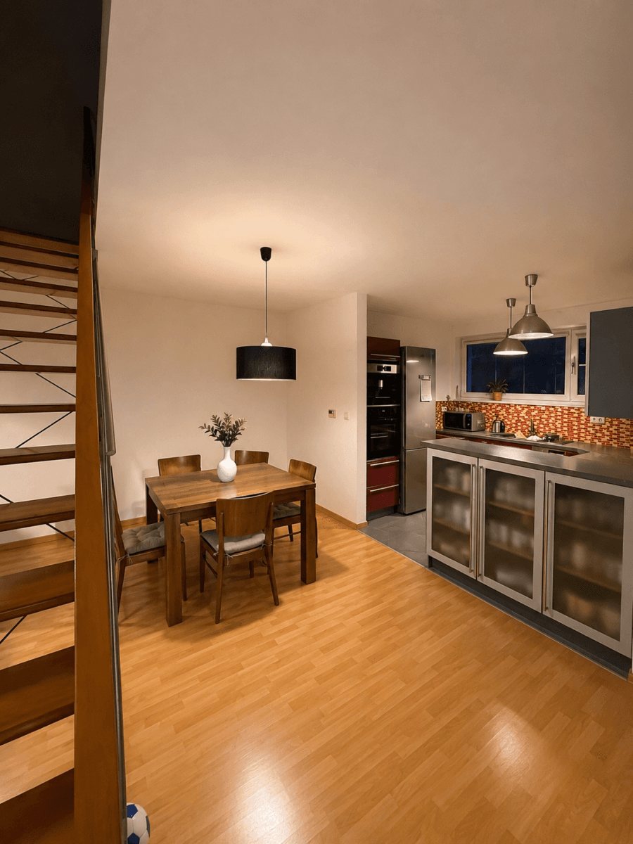 Pronájem domu 142 m², pozemek 105 m², K Vyhlídce, Zeleneč, Středočeský kraj Pronájem domu 142 m², pozemek 105 m², K Vyhlídce, Zeleneč, Středočeský kraj
