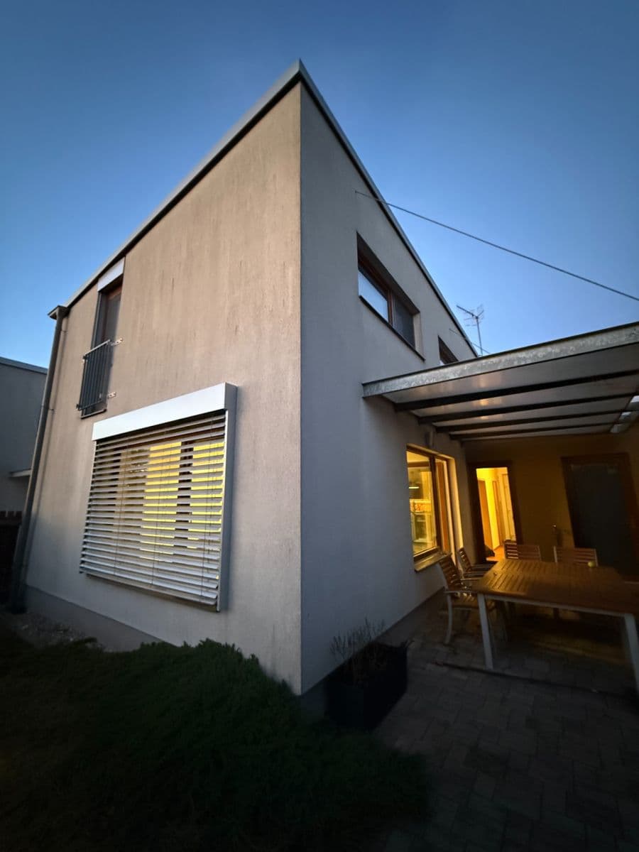 Pronájem domu 142 m², pozemek 105 m², K Vyhlídce, Zeleneč, Středočeský kraj Pronájem domu 142 m², pozemek 105 m², K Vyhlídce, Zeleneč, Středočeský kraj