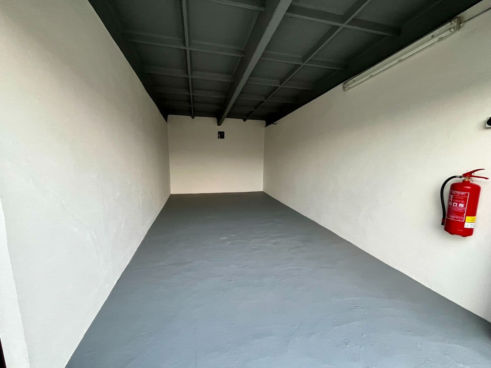 Prodej garáže 16 m², U Prioru, Praha, Praha Prodej garáže 16 m², U Prioru, Praha, Praha