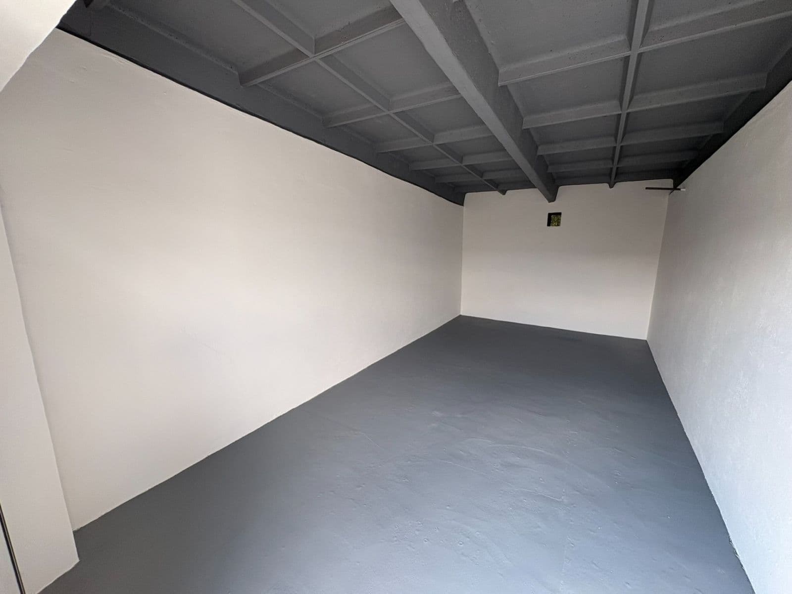 Prodej garáže 16 m², U Prioru, Praha, Praha Prodej garáže 16 m², U Prioru, Praha, Praha