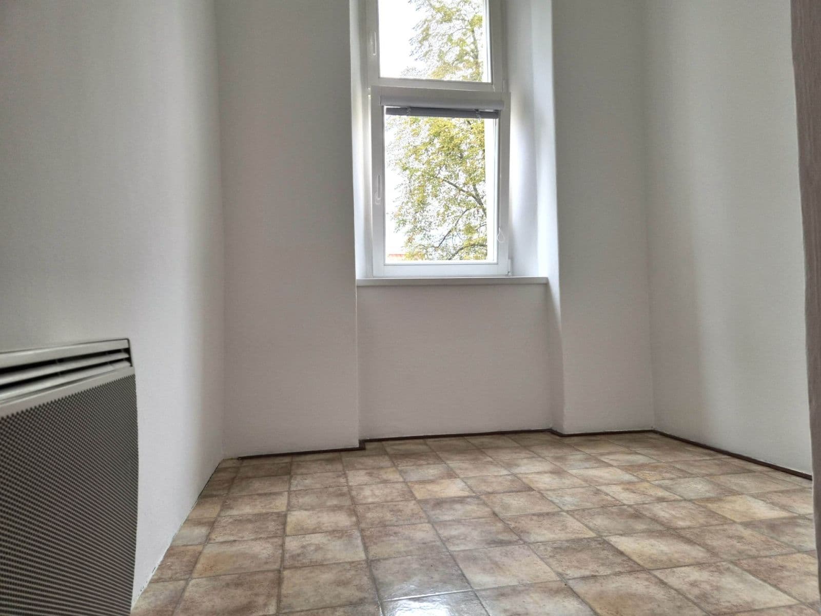 Pronájem bytu 2+1 82 m², U Letenského sadu, Praha, Praha Pronájem bytu 2+1 82 m², U Letenského sadu, Praha, Praha