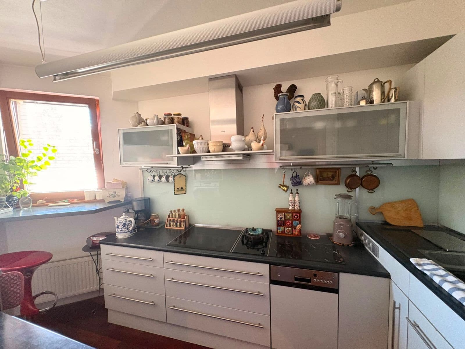 Pronájem bytu 2+1 87 m², Ruská, Praha, Praha Pronájem bytu 2+1 87 m², Ruská, Praha, Praha