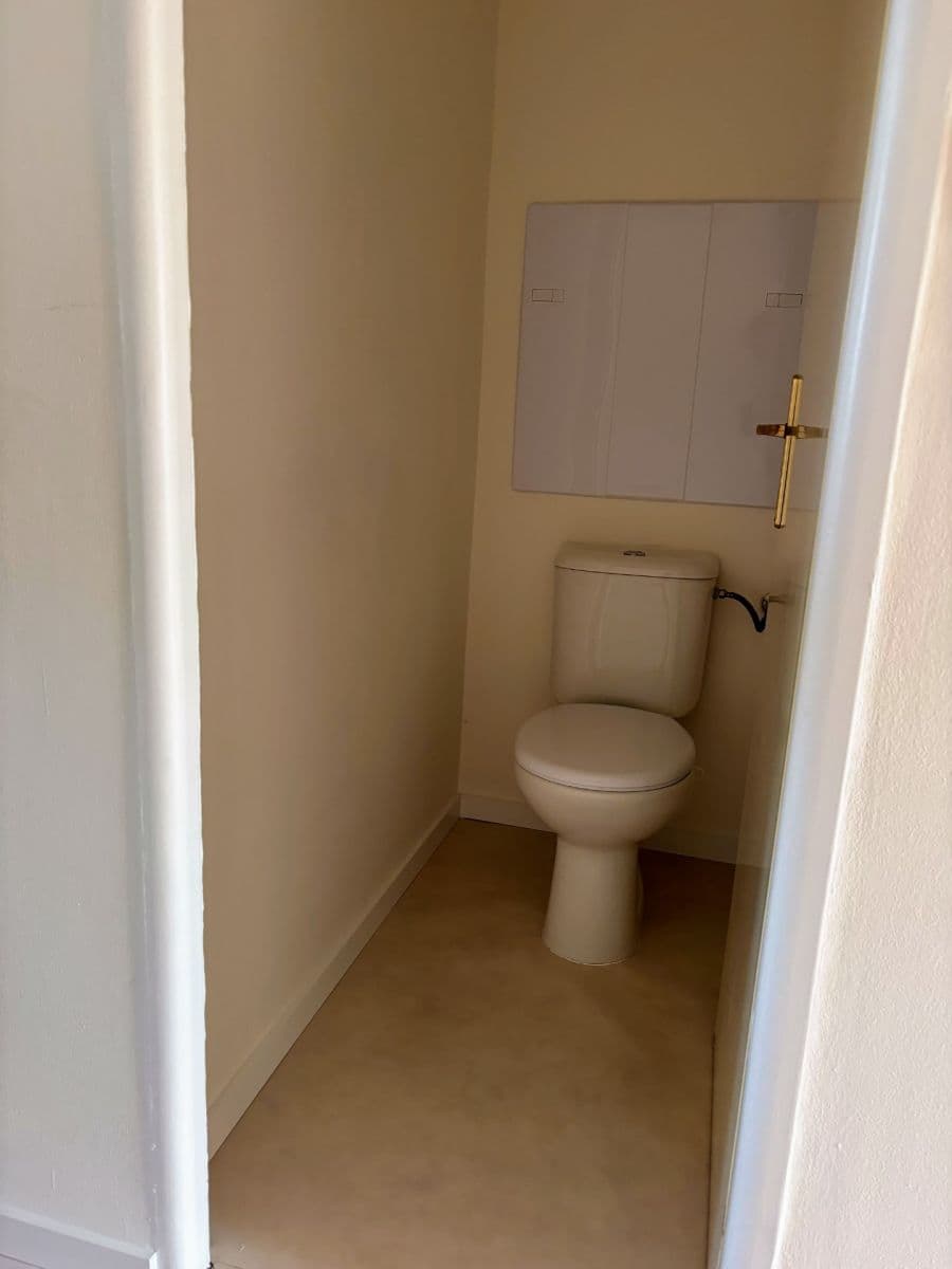 Pronájem bytu 3+1 70 m², Kutnohorská, Kostelec nad Černými lesy, Středočeský kraj Pronájem bytu 3+1 70 m², Kutnohorská, Kostelec nad Černými lesy, Středočeský kraj