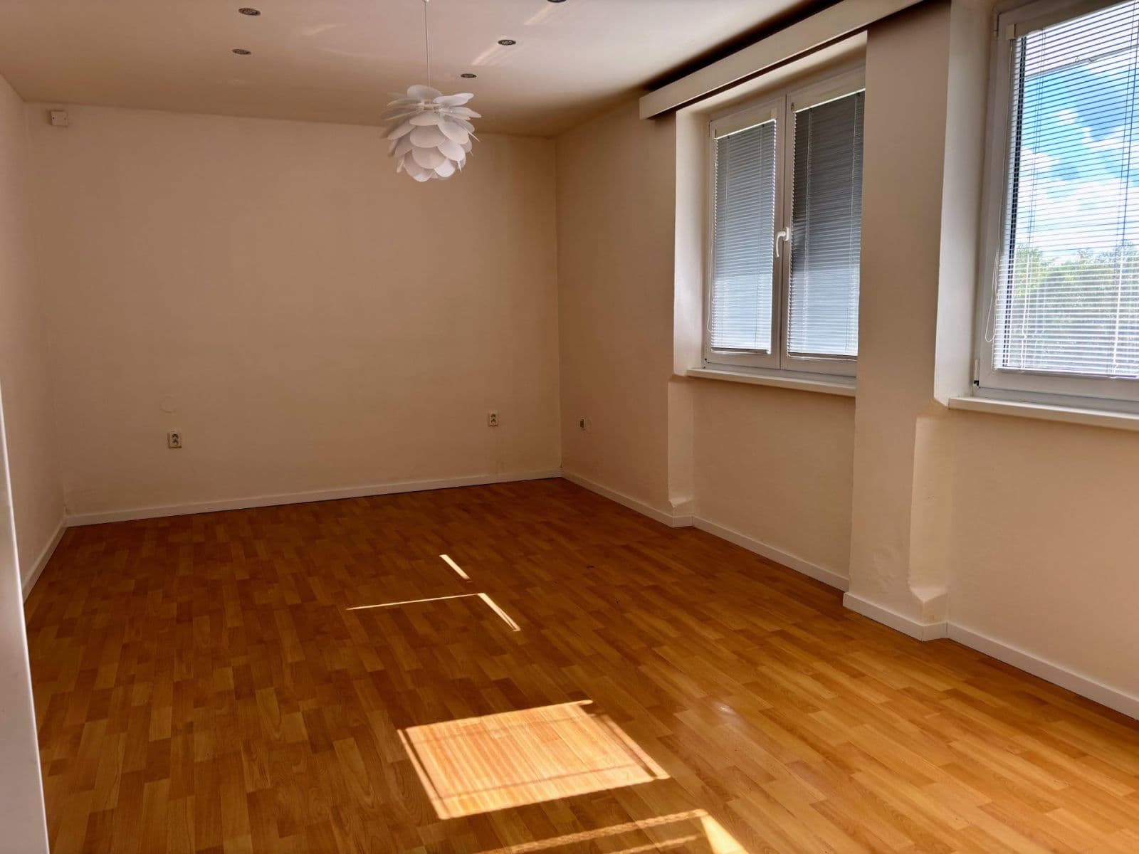 Pronájem bytu 3+1 70 m², Kutnohorská, Kostelec nad Černými lesy, Středočeský kraj Pronájem bytu 3+1 70 m², Kutnohorská, Kostelec nad Černými lesy, Středočeský kraj