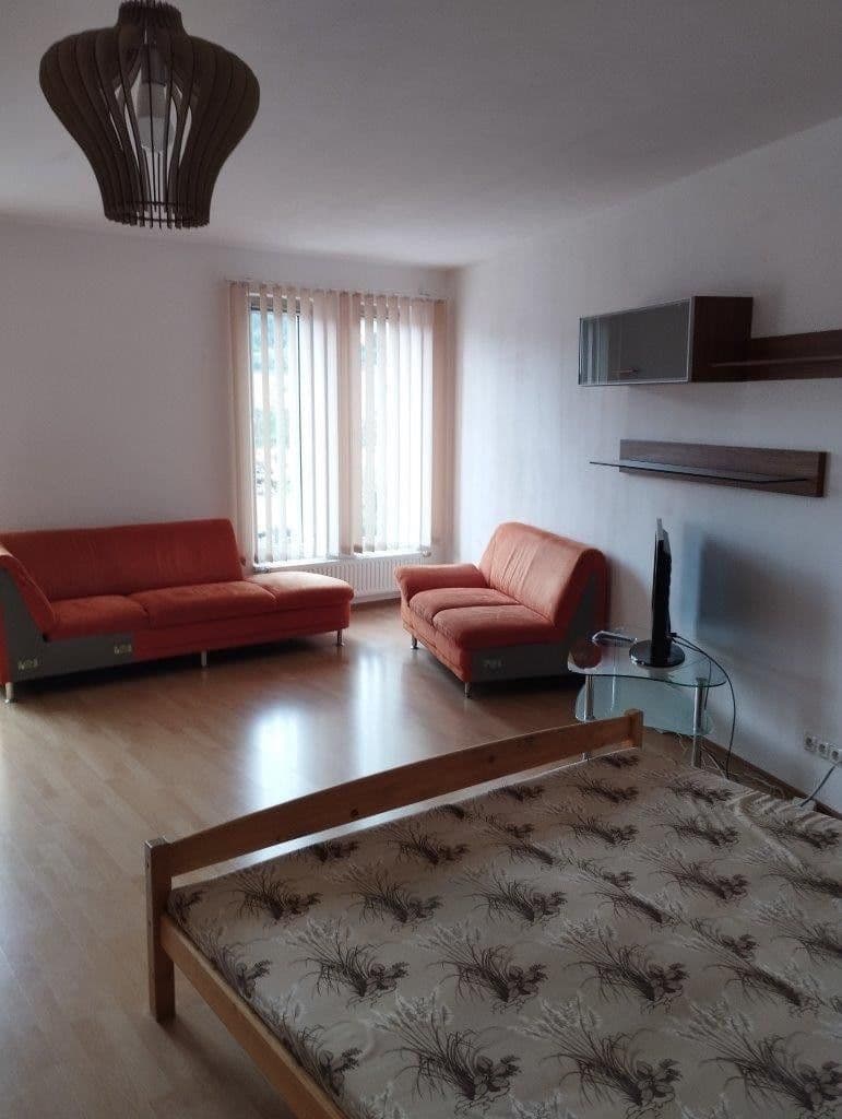 Pronájem bytu 1+1 50 m², Lípová, Liberec, Liberecký kraj Pronájem bytu 1+1 50 m², Lípová, Liberec, Liberecký kraj