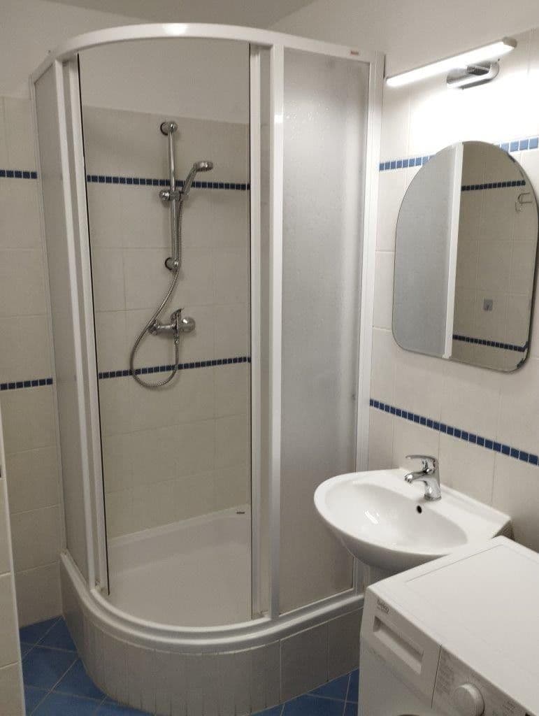 Pronájem bytu 1+1 50 m², Lípová, Liberec, Liberecký kraj Pronájem bytu 1+1 50 m², Lípová, Liberec, Liberecký kraj