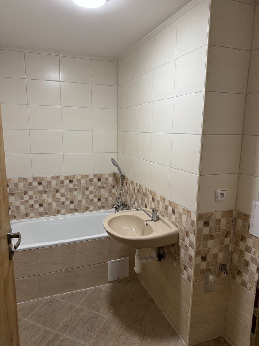 Pronájem bytu 2+kk 49 m², Merhautova, Brno, Jihomoravský kraj Pronájem bytu 2+kk 49 m², Merhautova, Brno, Jihomoravský kraj