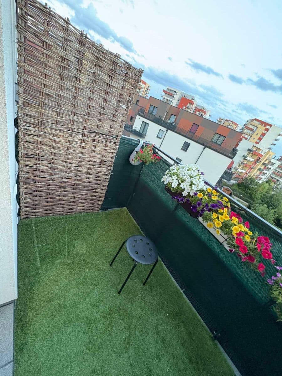 Prodej bytu 1+kk 43 m², Škrábkových, Praha, Praha Prodej bytu 1+kk 43 m², Škrábkových, Praha, Praha