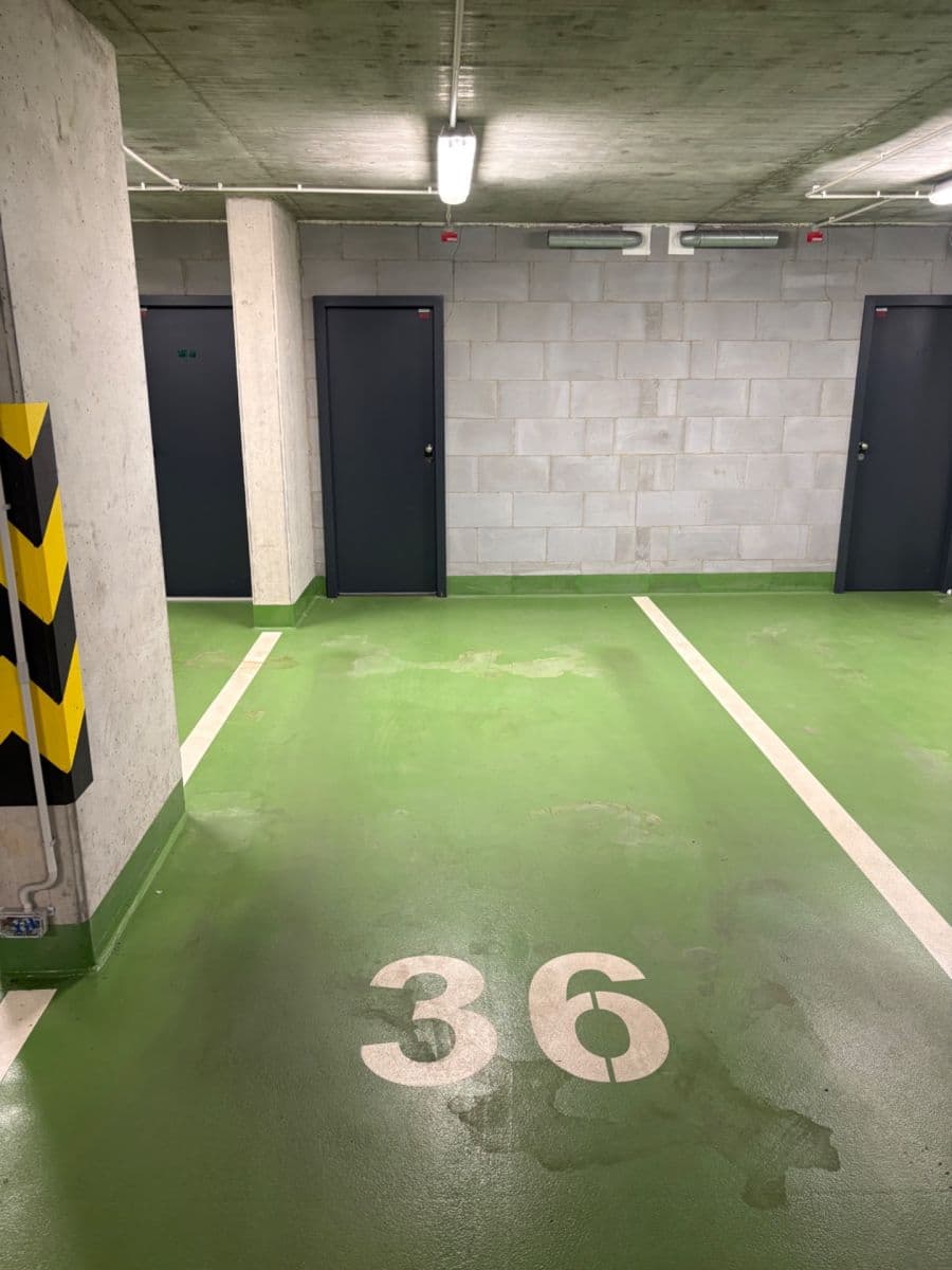 Prodej bytu 1+kk 43 m², Škrábkových, Praha, Praha Prodej bytu 1+kk 43 m², Škrábkových, Praha, Praha