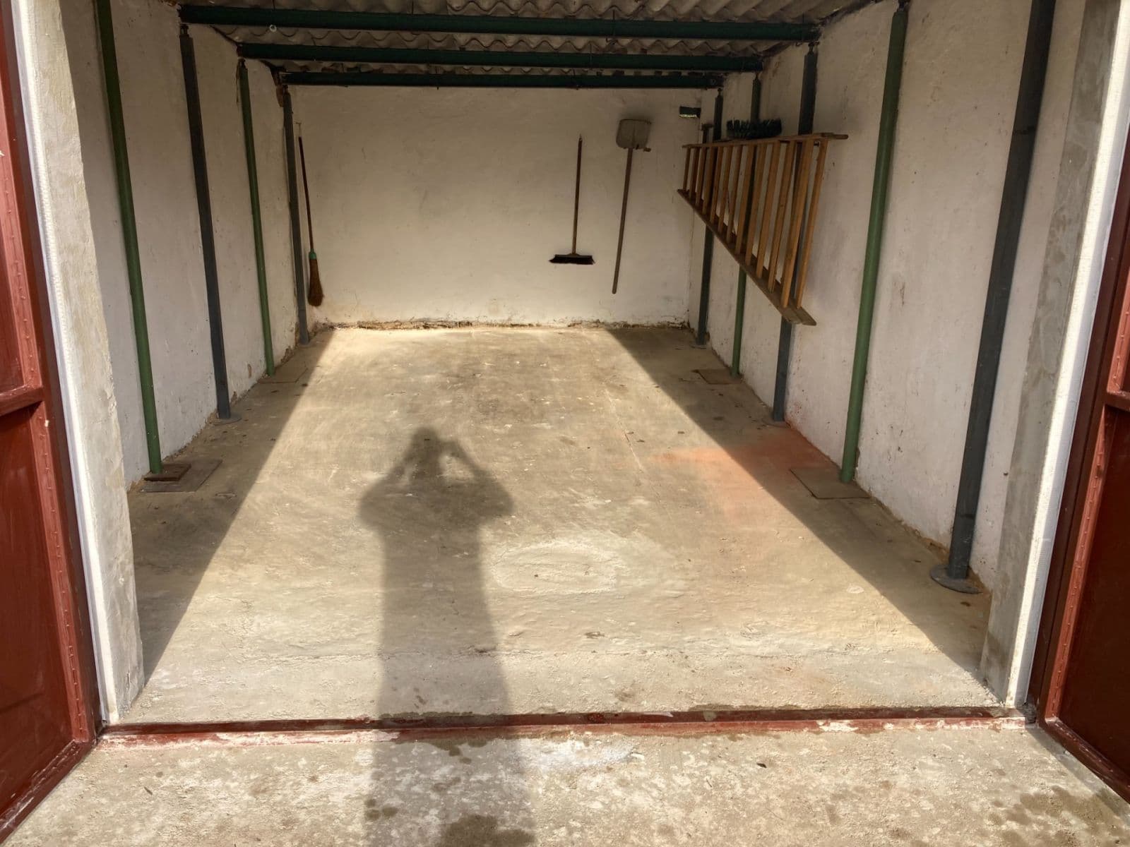 Prodej garáže 23 m², Plzeň, Plzeňský kraj Prodej garáže 23 m², Plzeň, Plzeňský kraj