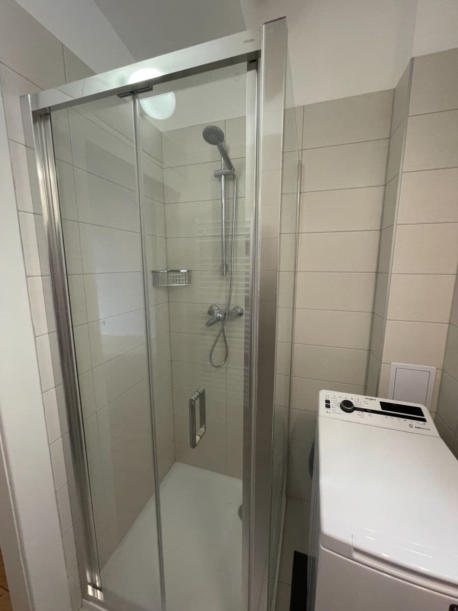 Pronájem bytu 2+kk 55 m², U Zeměpisného ústavu, Praha, Praha Pronájem bytu 2+kk 55 m², U Zeměpisného ústavu, Praha, Praha