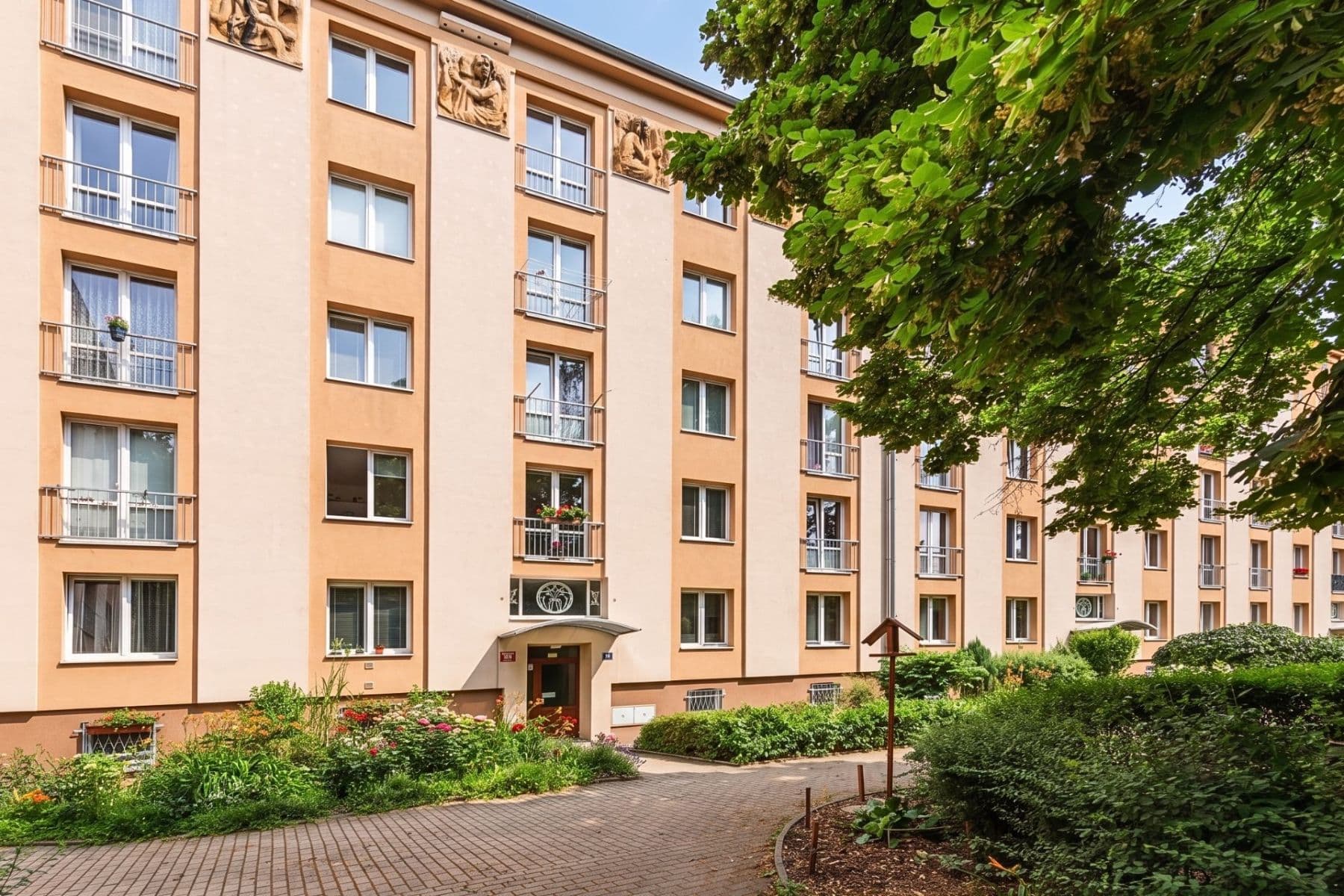 Prodej bytu 2+kk 41 m², Jakutská, Praha, Praha Prodej bytu 2+kk 41 m², Jakutská, Praha, Praha