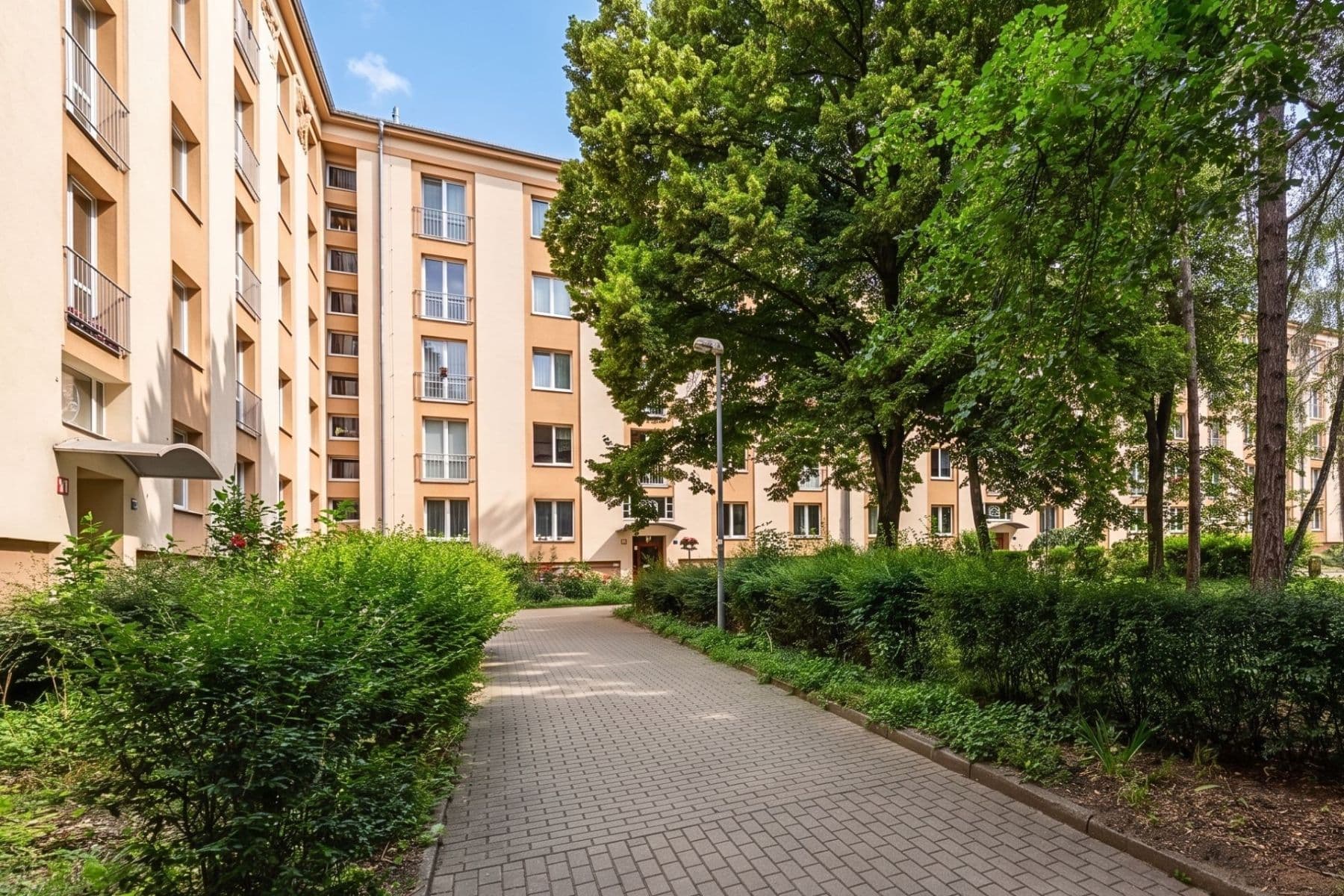 Prodej bytu 2+kk 41 m², Jakutská, Praha, Praha Prodej bytu 2+kk 41 m², Jakutská, Praha, Praha