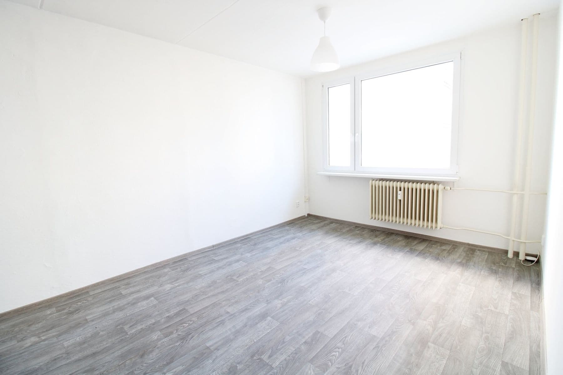 Pronájem bytu 2+kk 40 m², Vitry, Kladno, Středočeský kraj Pronájem bytu 2+kk 40 m², Vitry, Kladno, Středočeský kraj