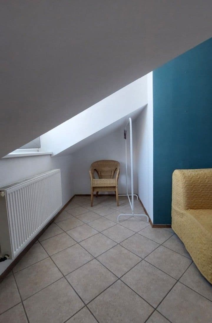 Pronájem bytu 1+kk 30 m², Jeronýmova, Praha, Praha Pronájem bytu 1+kk 30 m², Jeronýmova, Praha, Praha