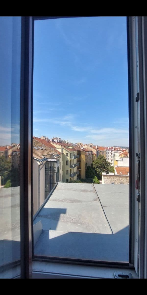 Pronájem bytu 1+kk 30 m², Jeronýmova, Praha, Praha Pronájem bytu 1+kk 30 m², Jeronýmova, Praha, Praha