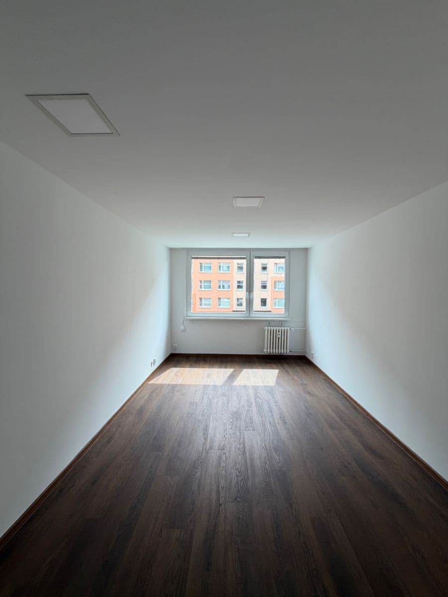 Pronájem bytu 2+kk 45 m², Mádrova, Praha, Praha Pronájem bytu 2+kk 45 m², Mádrova, Praha, Praha