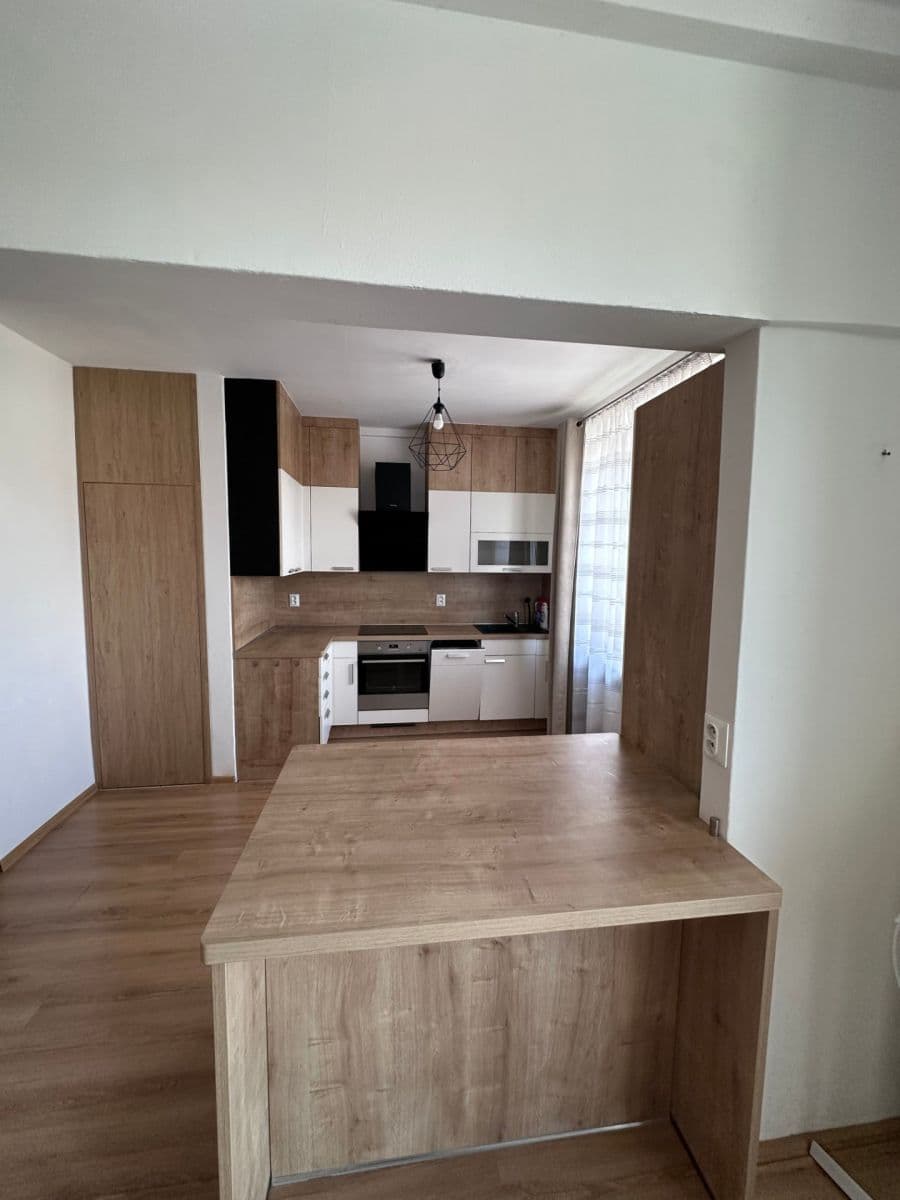 Pronájem bytu 3+kk 74 m², Botanická, Brno, Jihomoravský kraj Pronájem bytu 3+kk 74 m², Botanická, Brno, Jihomoravský kraj