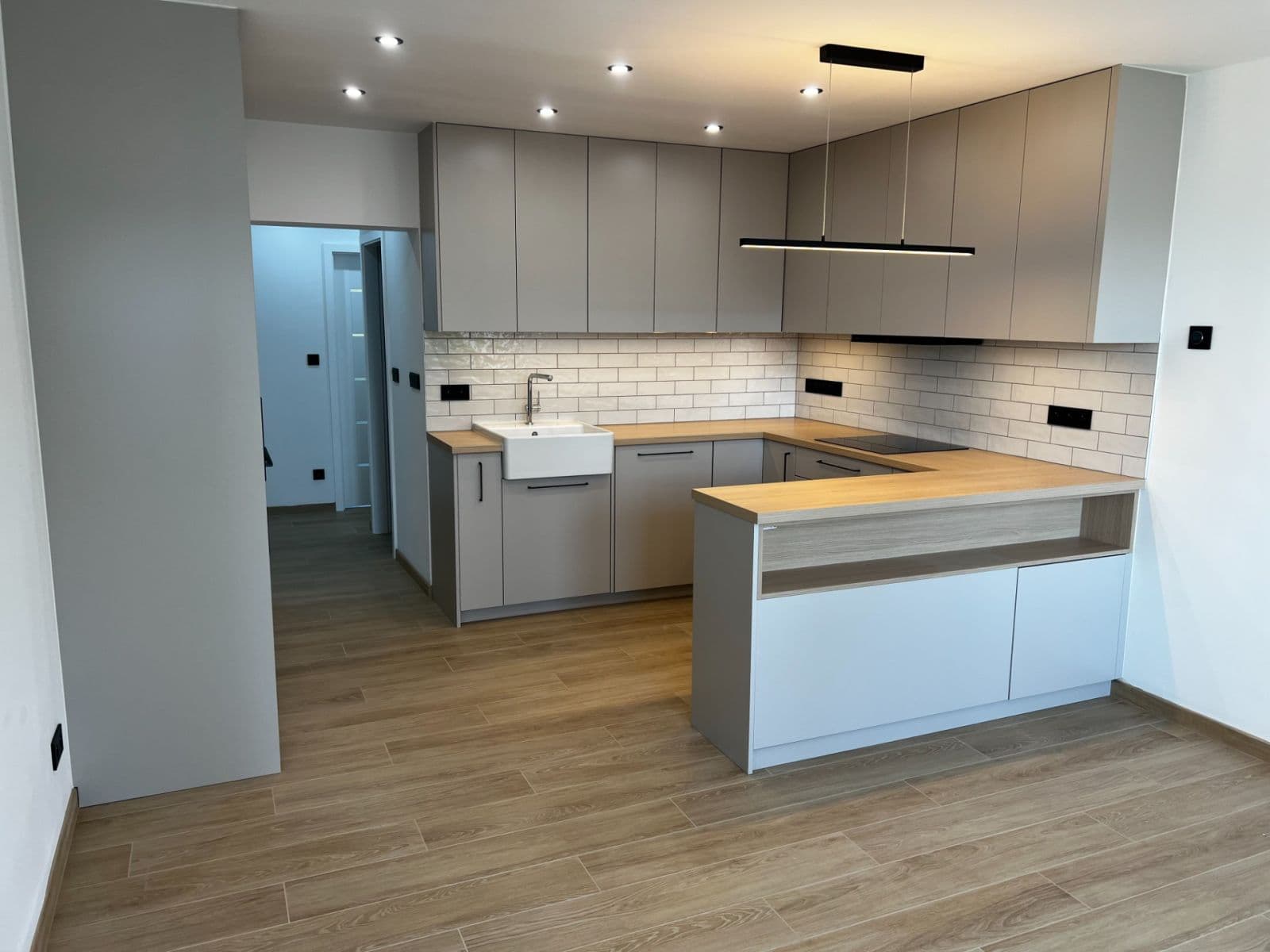Pronájem bytu 4+kk 73 m², Branická, Praha, Praha Pronájem bytu 4+kk 73 m², Branická, Praha, Praha