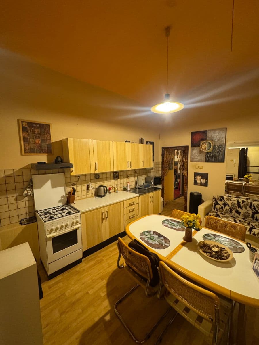 Prodej bytu 3+1 86 m², Mánesova, Praha, Praha Prodej bytu 3+1 86 m², Mánesova, Praha, Praha