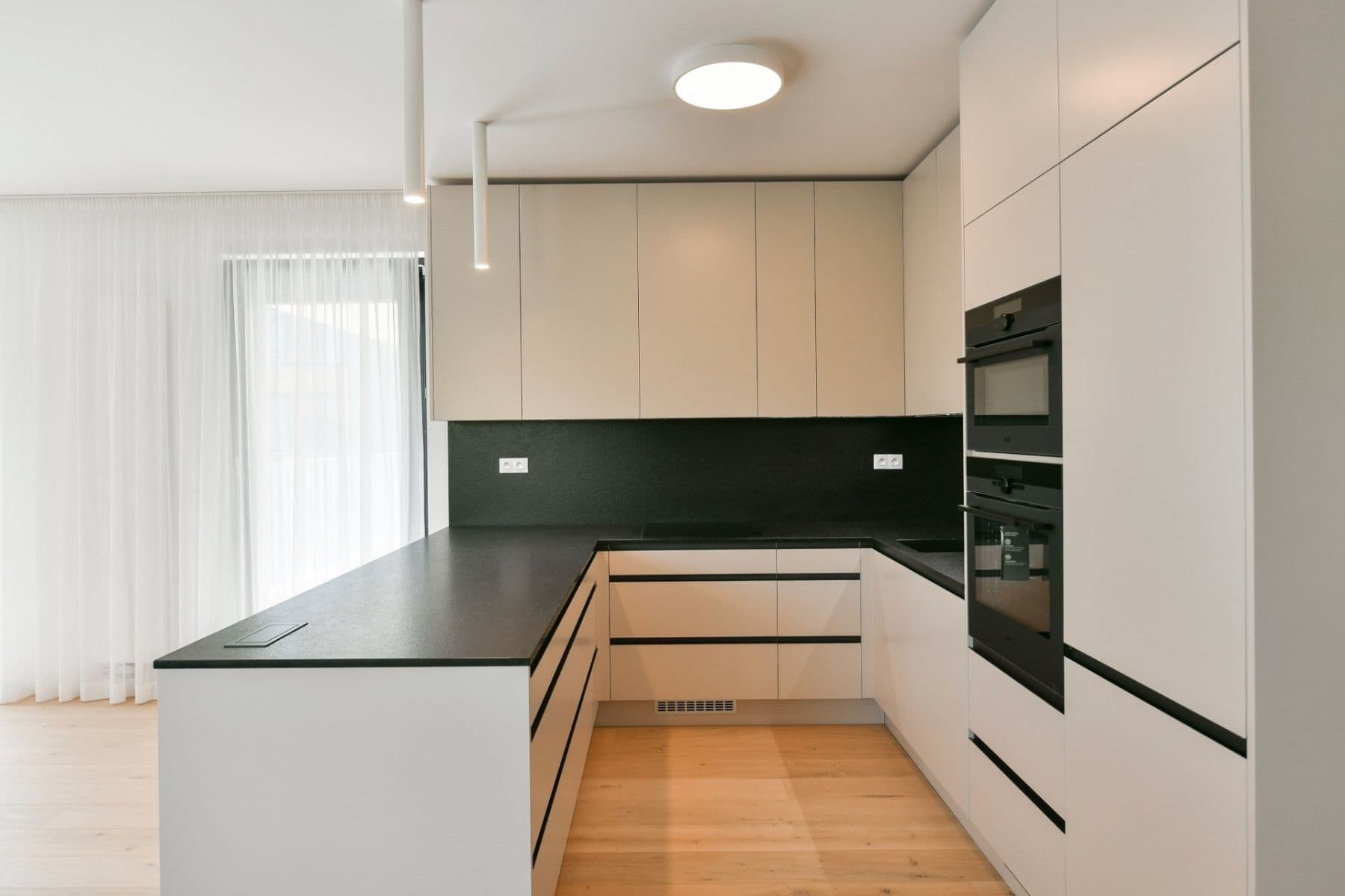 Pronájem bytu 3+kk 115 m², Michelská, Praha, Praha Pronájem bytu 3+kk 115 m², Michelská, Praha, Praha