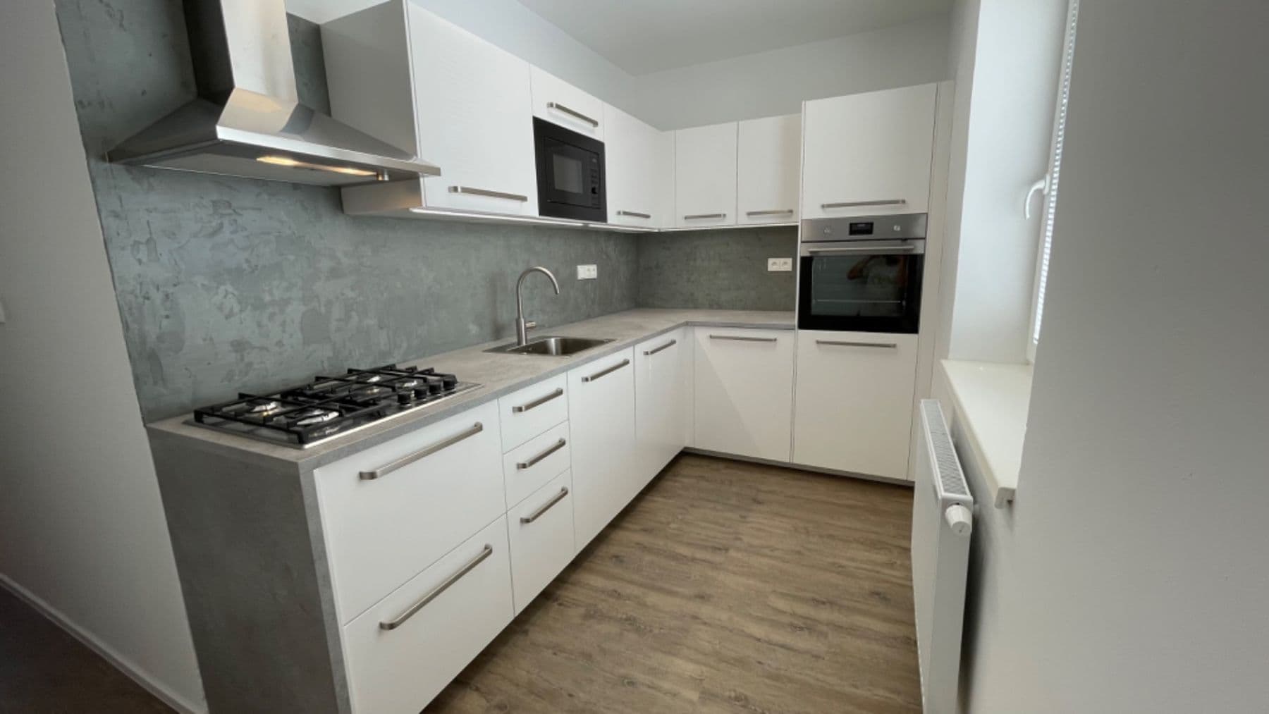 Prodej bytu 2+1 58 m², Spojovací, Sezemice, Pardubický kraj Prodej bytu 2+1 58 m², Spojovací, Sezemice, Pardubický kraj