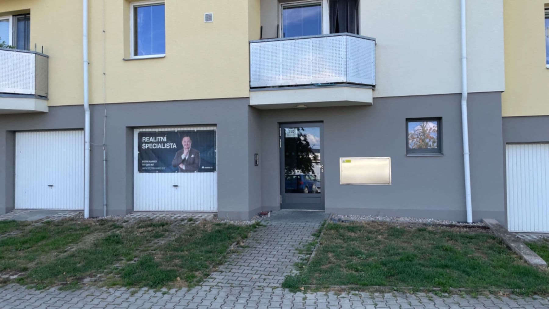 Prodej bytu 2+1 58 m², Spojovací, Sezemice, Pardubický kraj Prodej bytu 2+1 58 m², Spojovací, Sezemice, Pardubický kraj