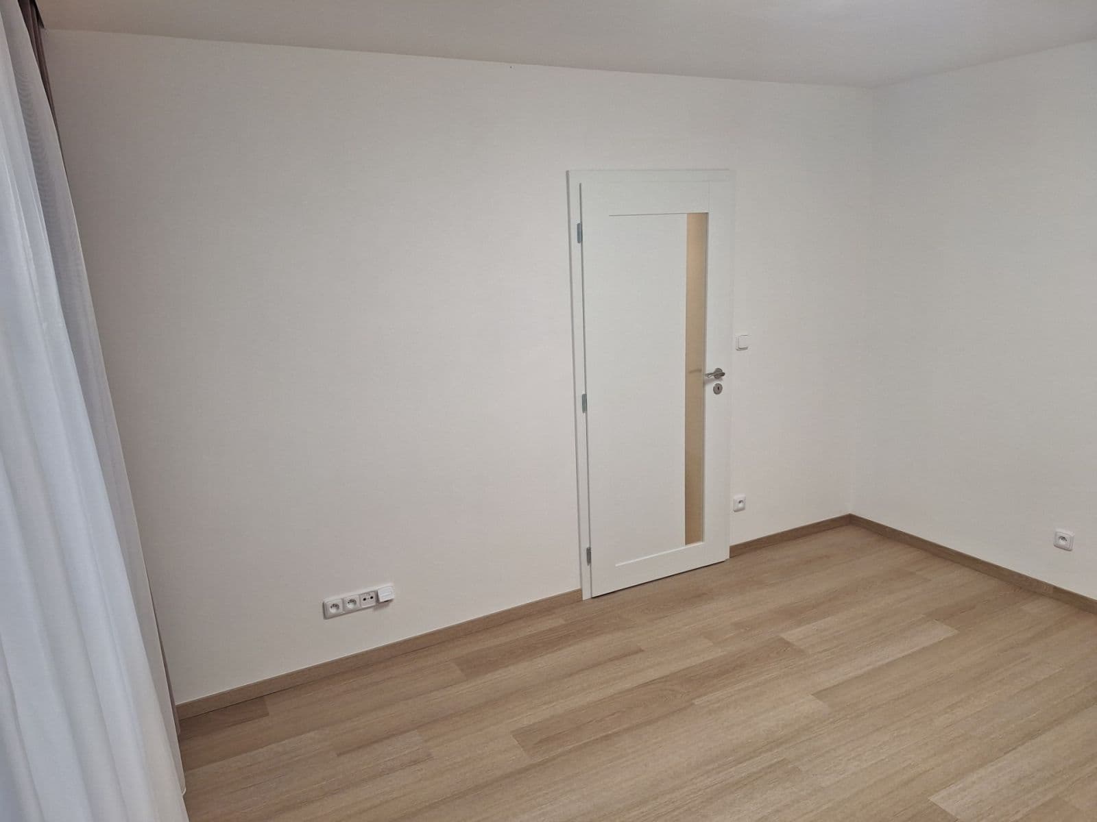 Pronájem bytu 2+1 55 m², Mahulenina, Praha, Praha Pronájem bytu 2+1 55 m², Mahulenina, Praha, Praha