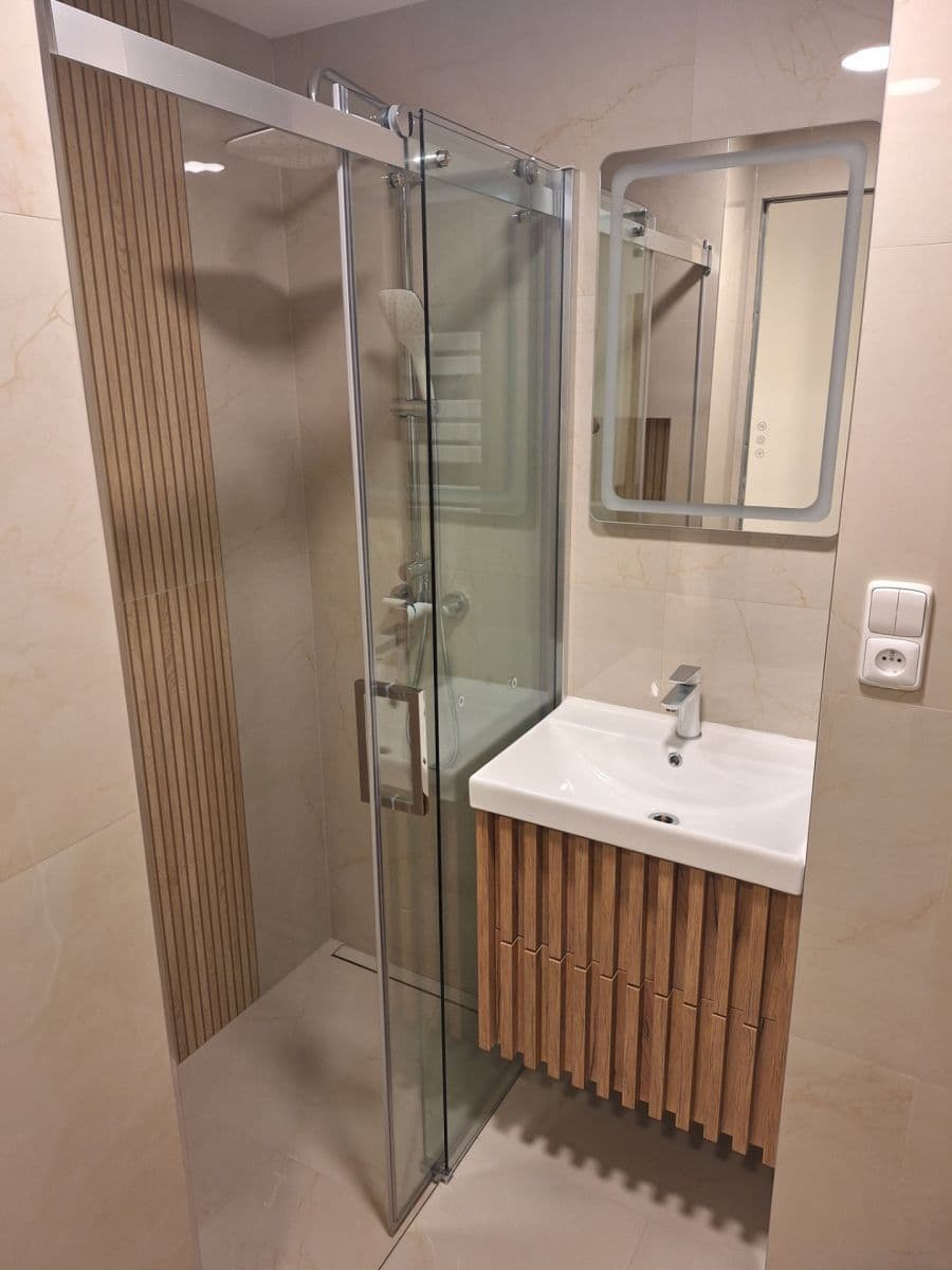 Pronájem bytu 2+1 55 m², Mahulenina, Praha, Praha Pronájem bytu 2+1 55 m², Mahulenina, Praha, Praha
