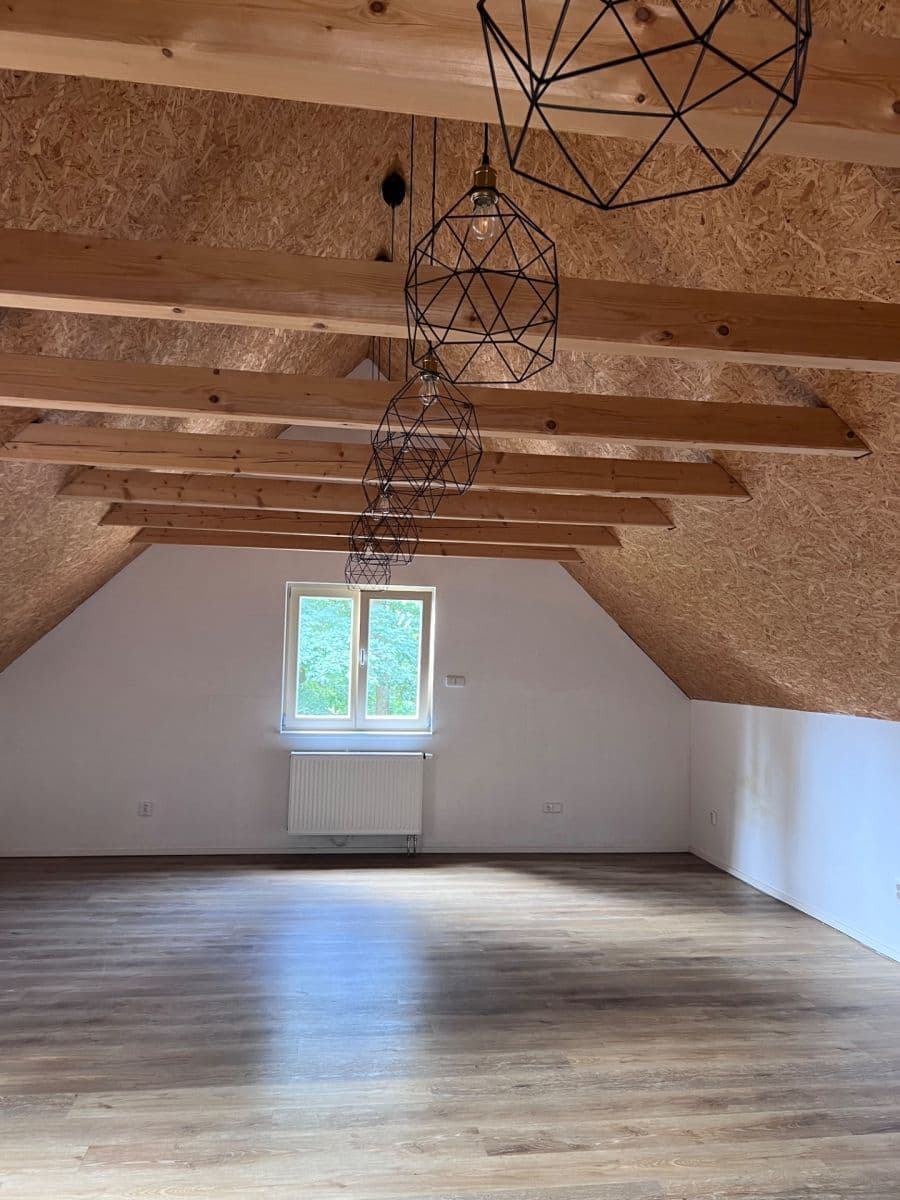 Pronájem chaty, chalupy 75 m², pozemek 400 m², Lesní, Jevany, Středočeský kraj Pronájem chaty, chalupy 75 m², pozemek 400 m², Lesní, Jevany, Středočeský kraj