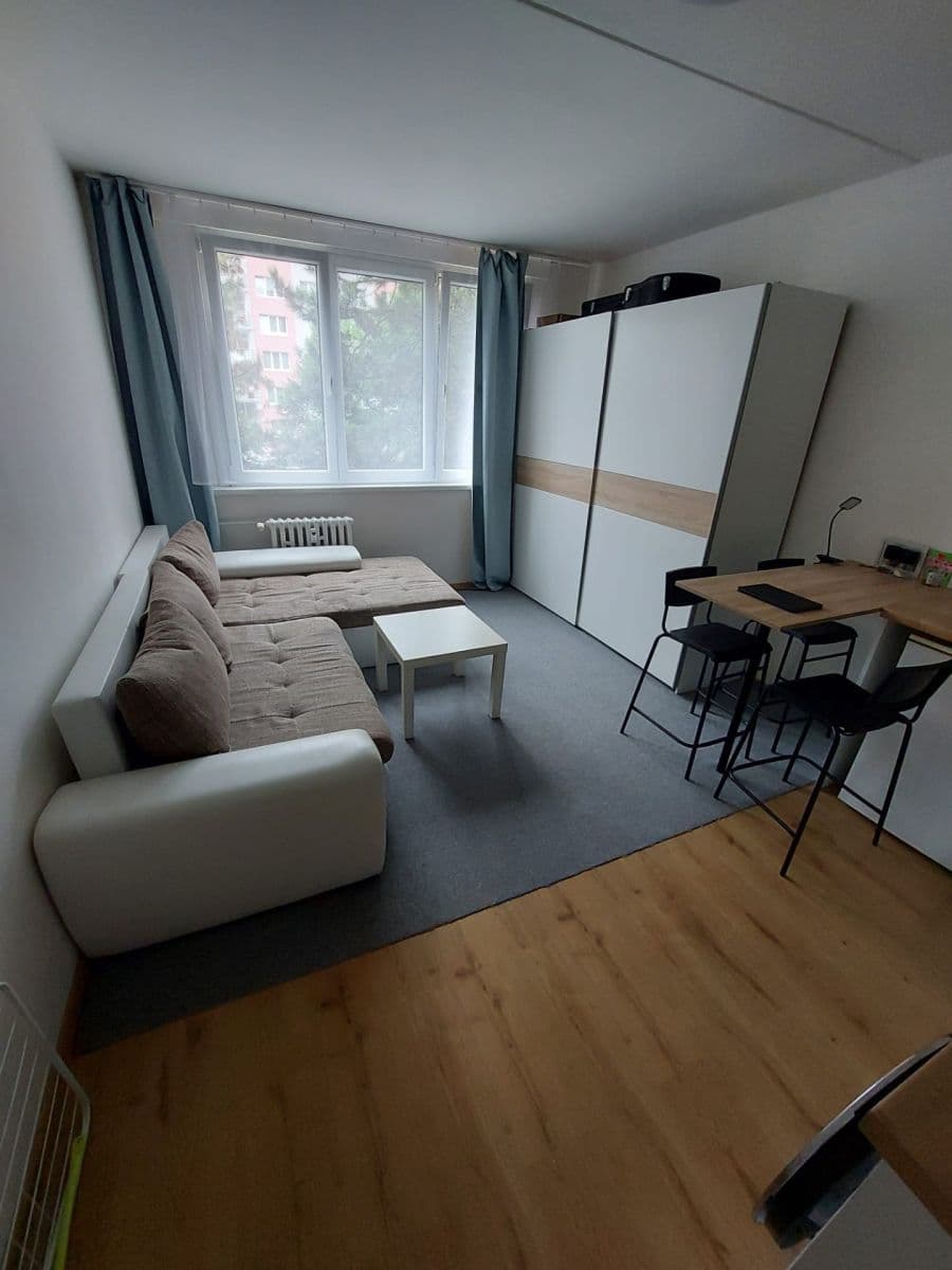 Pronájem bytu 1+kk 29 m², Sokolovská, Plzeň, Plzeňský kraj Pronájem bytu 1+kk 29 m², Sokolovská, Plzeň, Plzeňský kraj