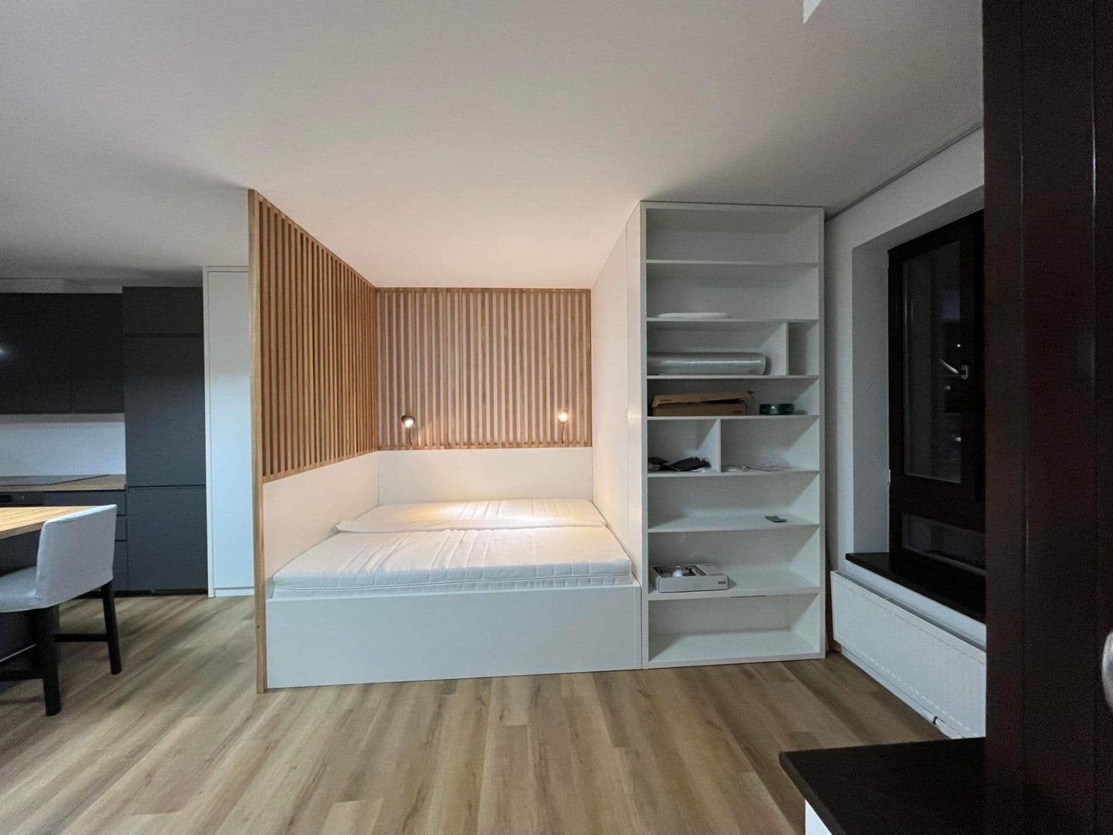 Pronájem bytu 1+kk 38 m², Májová, Praha, Praha Pronájem bytu 1+kk 38 m², Májová, Praha, Praha
