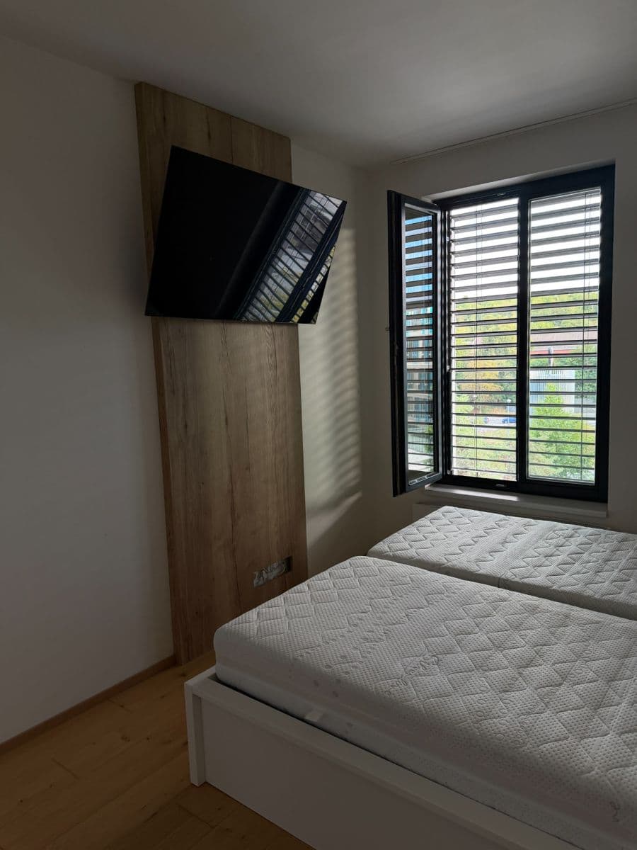 Pronájem bytu 2+kk 61 m², Kačírkova, Praha, Praha Pronájem bytu 2+kk 61 m², Kačírkova, Praha, Praha