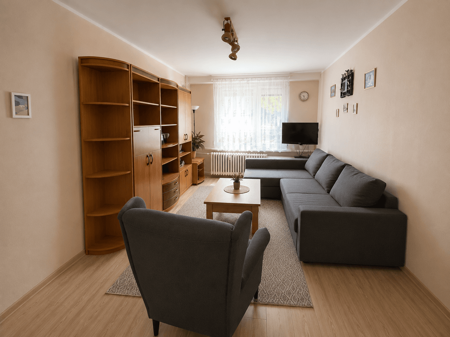 Prodej bytu 2+kk 50 m², Československé armády, Frýdek-Místek, Moravskoslezský kraj Prodej bytu 2+kk 50 m², Československé armády, Frýdek-Místek, Moravskoslezský kraj