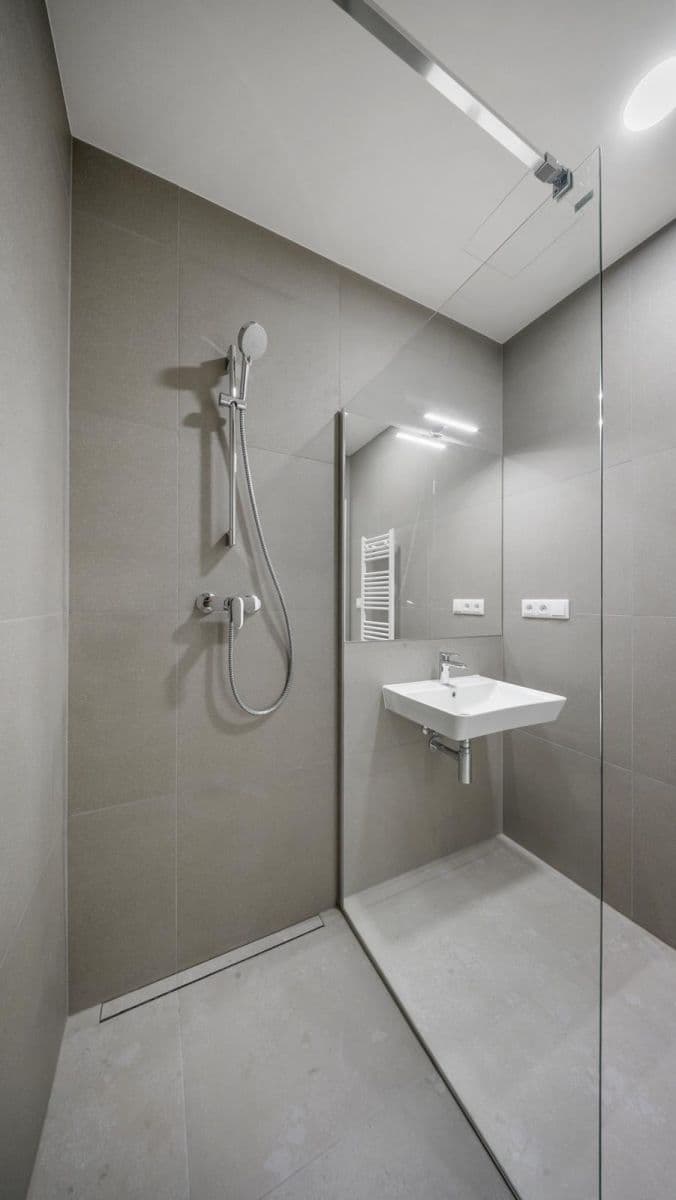 Pronájem bytu 2+kk 55 m², Jeseniova, Praha, Praha Pronájem bytu 2+kk 55 m², Jeseniova, Praha, Praha
