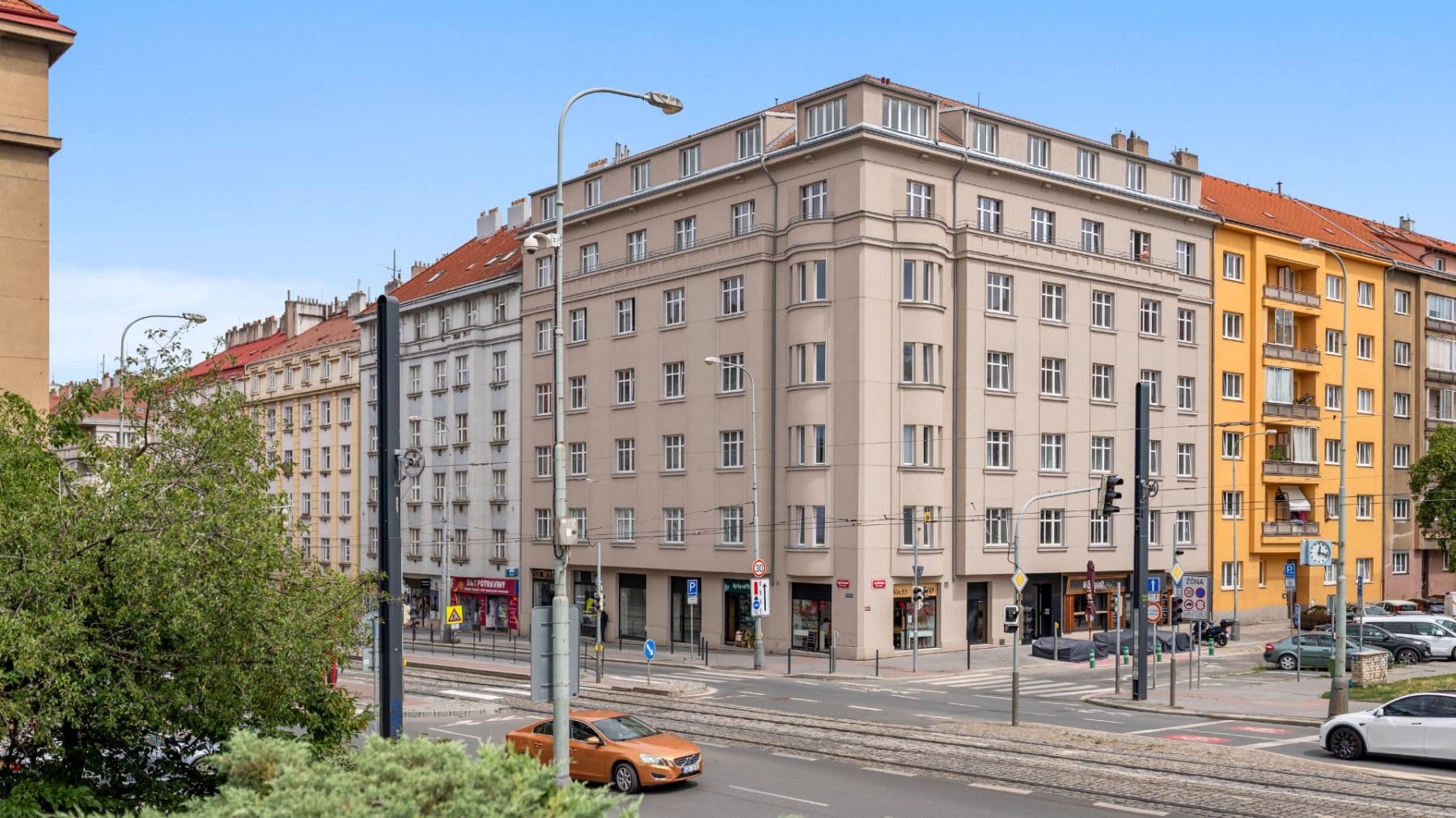 Pronájem bytu 2+kk 55 m², Jeseniova, Praha, Praha Pronájem bytu 2+kk 55 m², Jeseniova, Praha, Praha