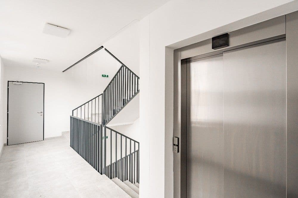 Pronájem bytu 1+kk 29 m², Zámecká, Lovosice, Ústecký kraj Pronájem bytu 1+kk 29 m², Zámecká, Lovosice, Ústecký kraj