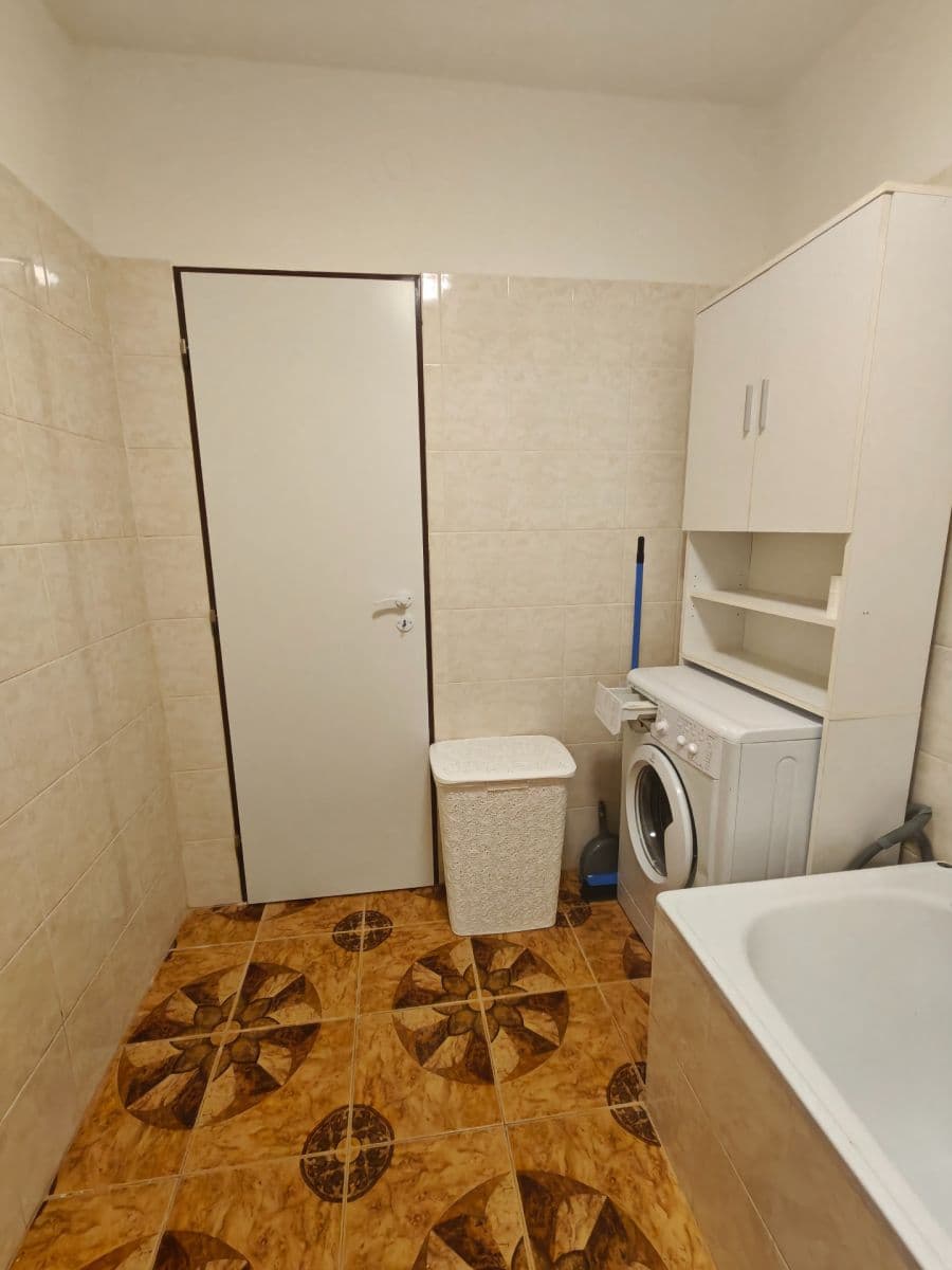 Pronájem bytu 1+kk 34 m², Zámecká, Kynšperk nad Ohří, Karlovarský kraj Pronájem bytu 1+kk 34 m², Zámecká, Kynšperk nad Ohří, Karlovarský kraj