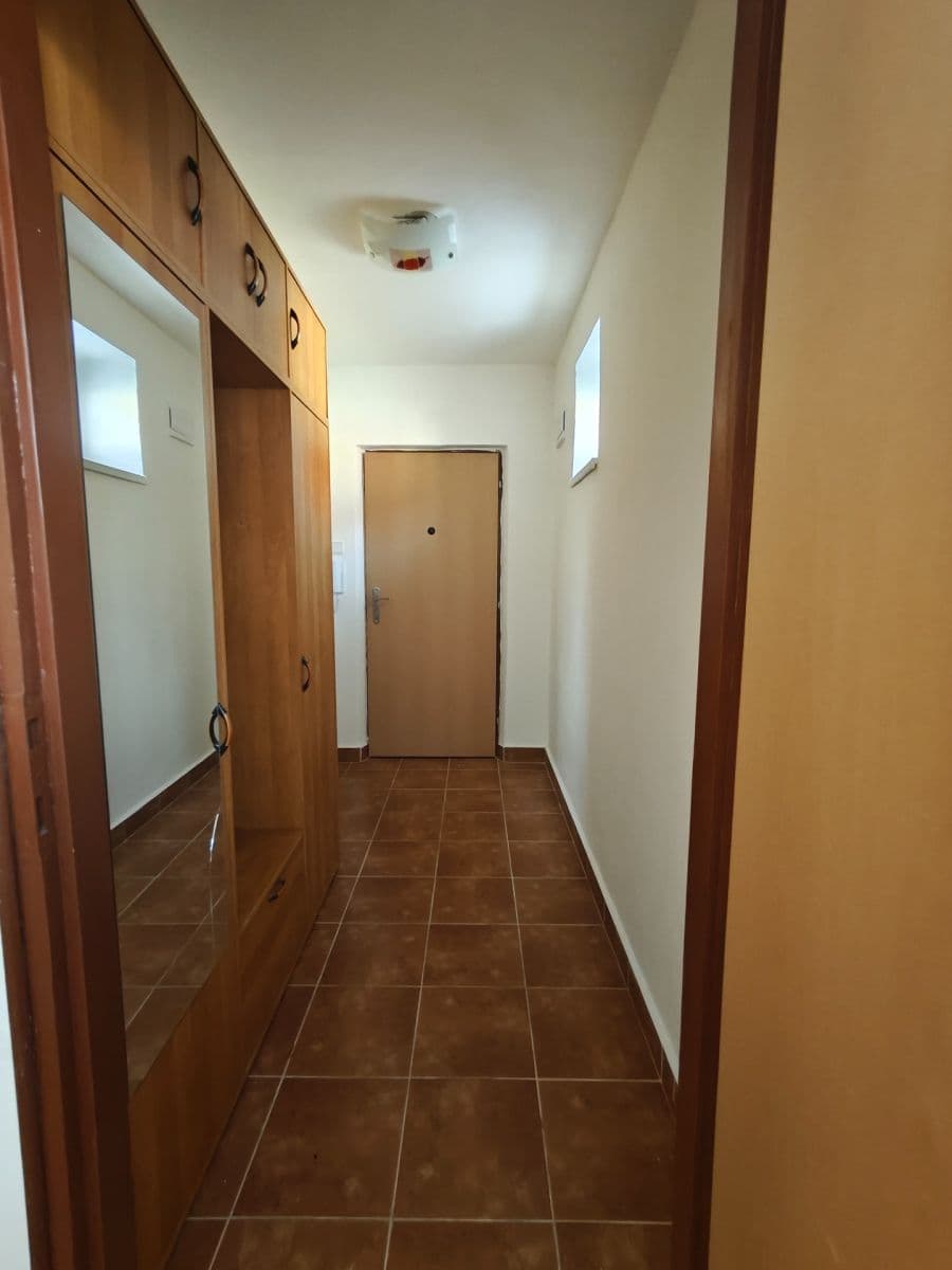 Pronájem bytu 1+kk 34 m², Zámecká, Kynšperk nad Ohří, Karlovarský kraj Pronájem bytu 1+kk 34 m², Zámecká, Kynšperk nad Ohří, Karlovarský kraj