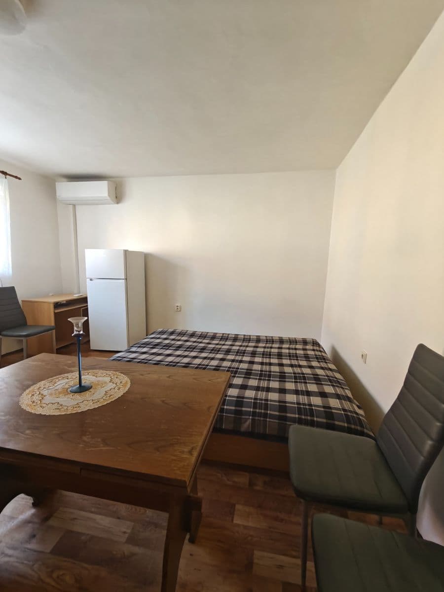 Pronájem bytu 1+kk 34 m², Zámecká, Kynšperk nad Ohří, Karlovarský kraj Pronájem bytu 1+kk 34 m², Zámecká, Kynšperk nad Ohří, Karlovarský kraj