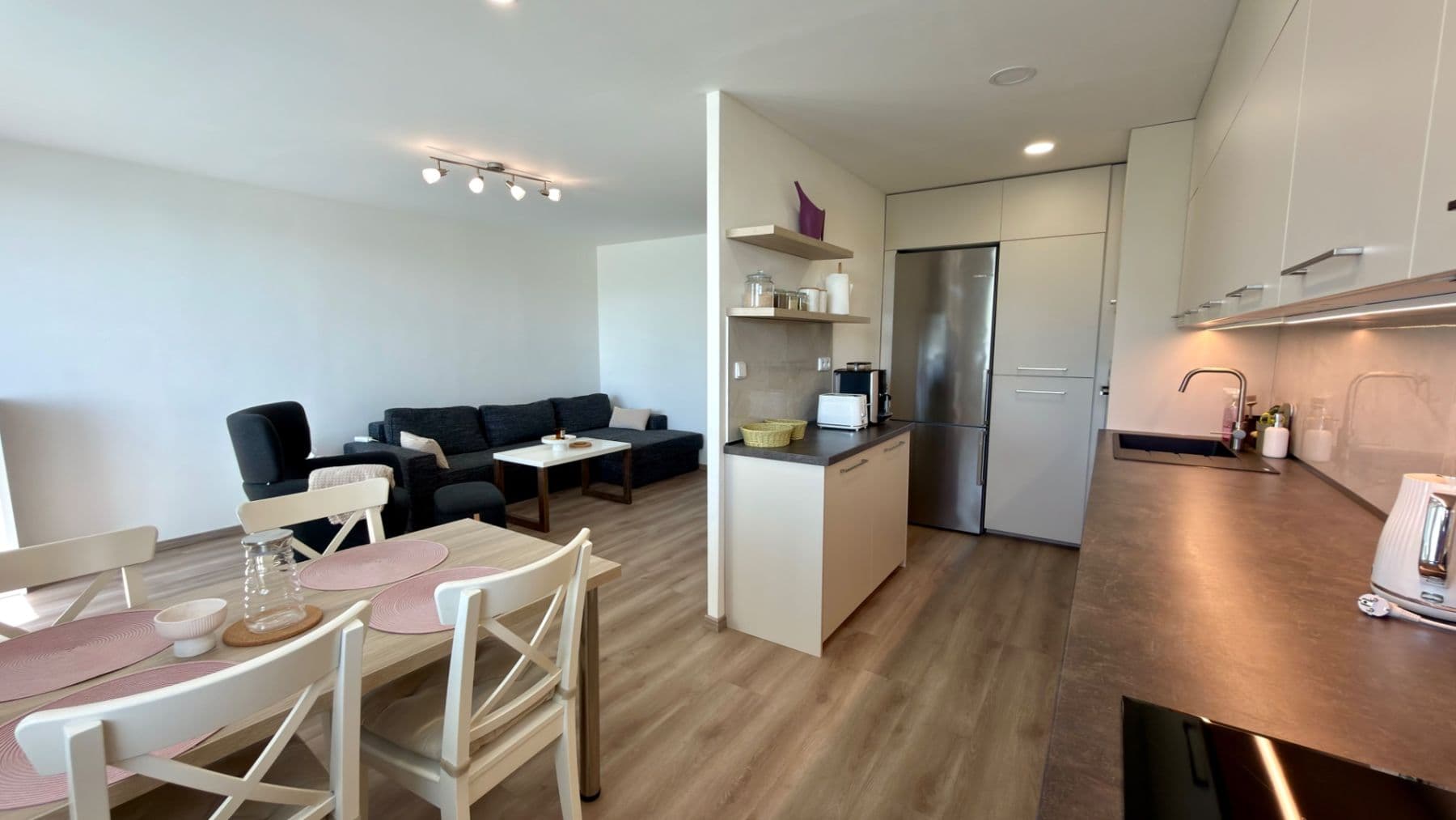 Pronájem bytu 3+kk 85 m², Růženínská, Praha, Praha Pronájem bytu 3+kk 85 m², Růženínská, Praha, Praha