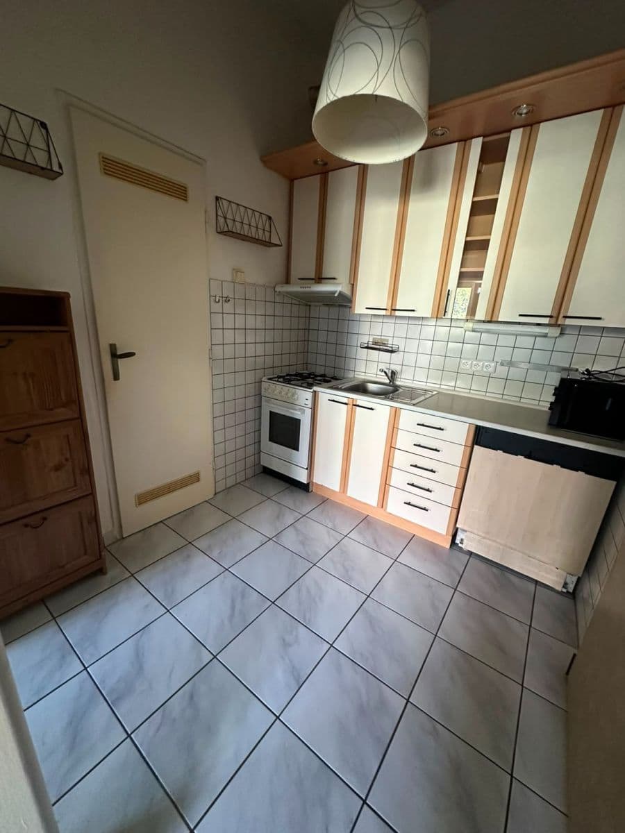 Pronájem bytu 2+1 48 m², Vrchlického, Praha, Praha Pronájem bytu 2+1 48 m², Vrchlického, Praha, Praha