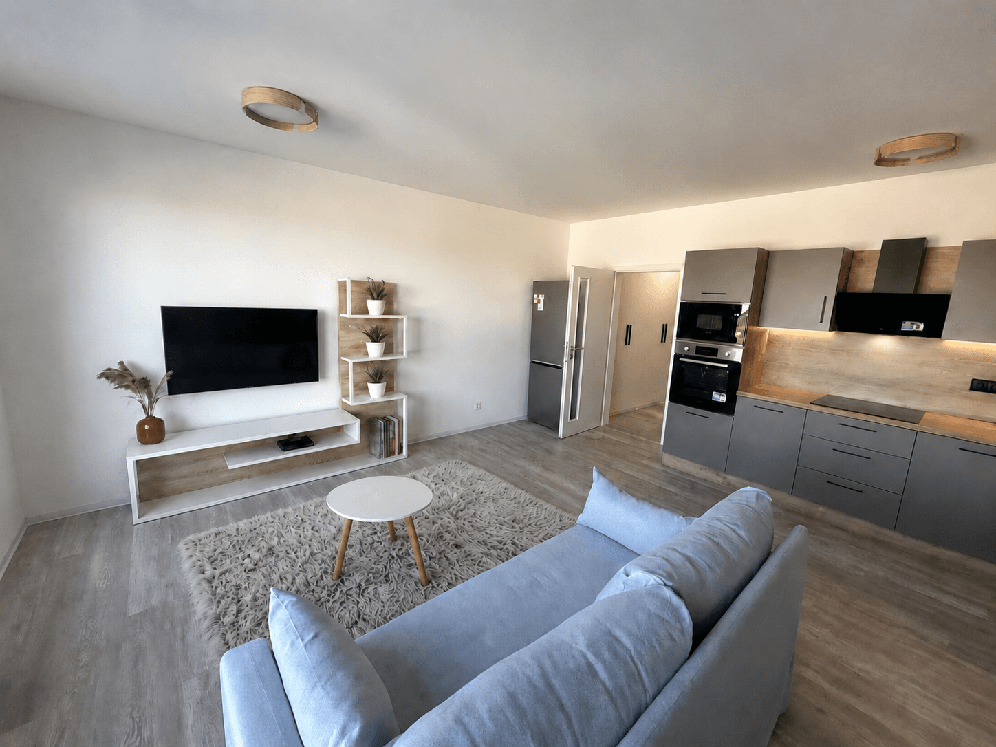 Pronájem bytu 1+kk 39 m², Pražská, Velké Přílepy, Středočeský kraj Pronájem bytu 1+kk 39 m², Pražská, Velké Přílepy, Středočeský kraj