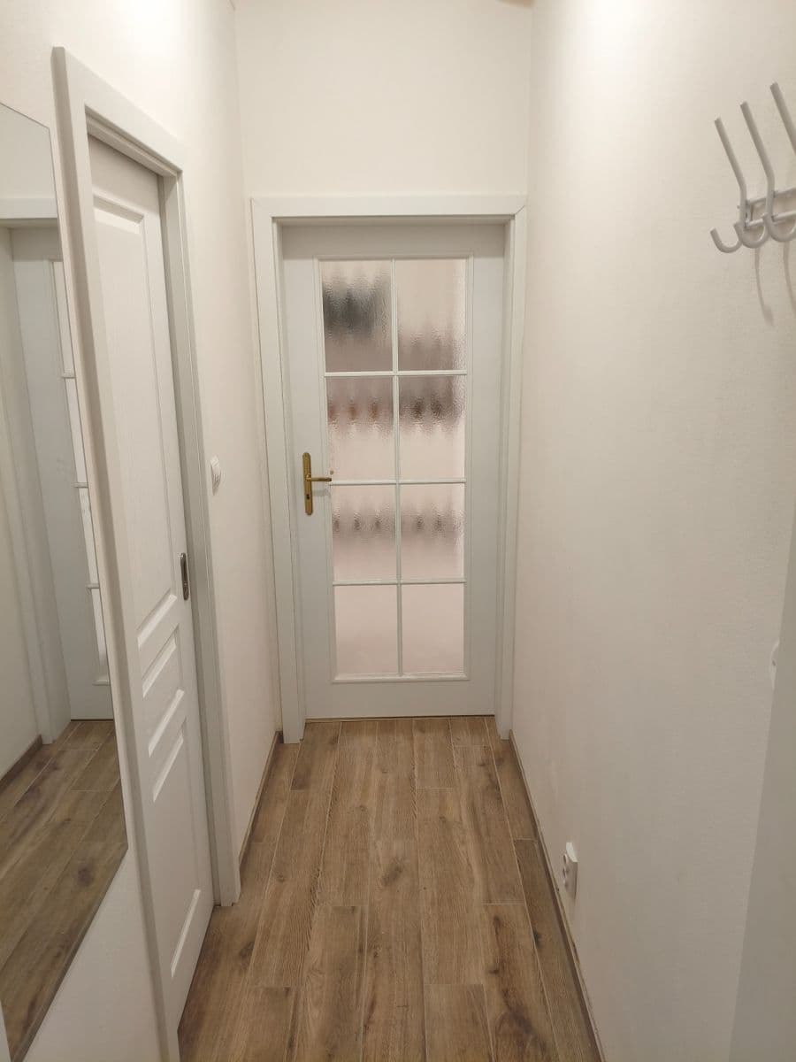 Pronájem bytu 1+kk 39 m², Soukenická, Praha, Praha Pronájem bytu 1+kk 39 m², Soukenická, Praha, Praha