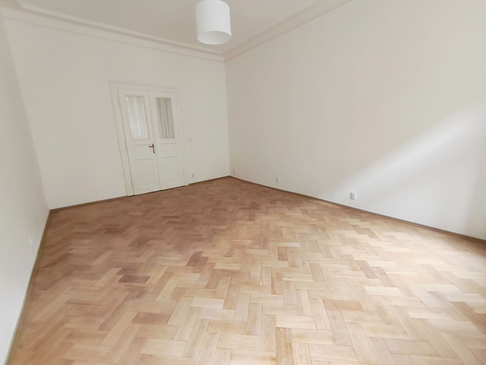 Pronájem bytu 1+kk 39 m², Soukenická, Praha, Praha Pronájem bytu 1+kk 39 m², Soukenická, Praha, Praha