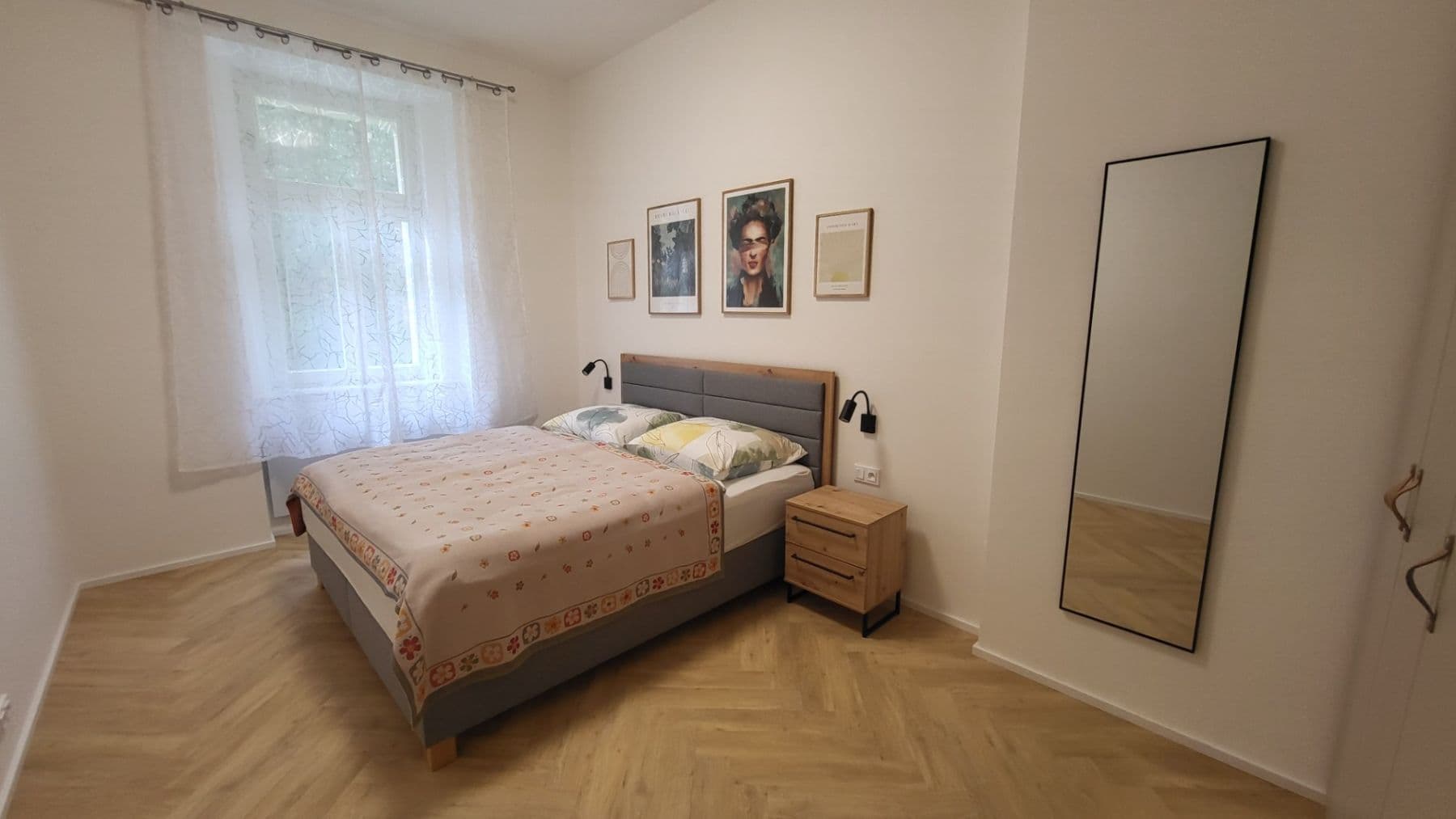 Pronájem bytu 2+kk 44 m², Tolstého, Praha, Praha Pronájem bytu 2+kk 44 m², Tolstého, Praha, Praha